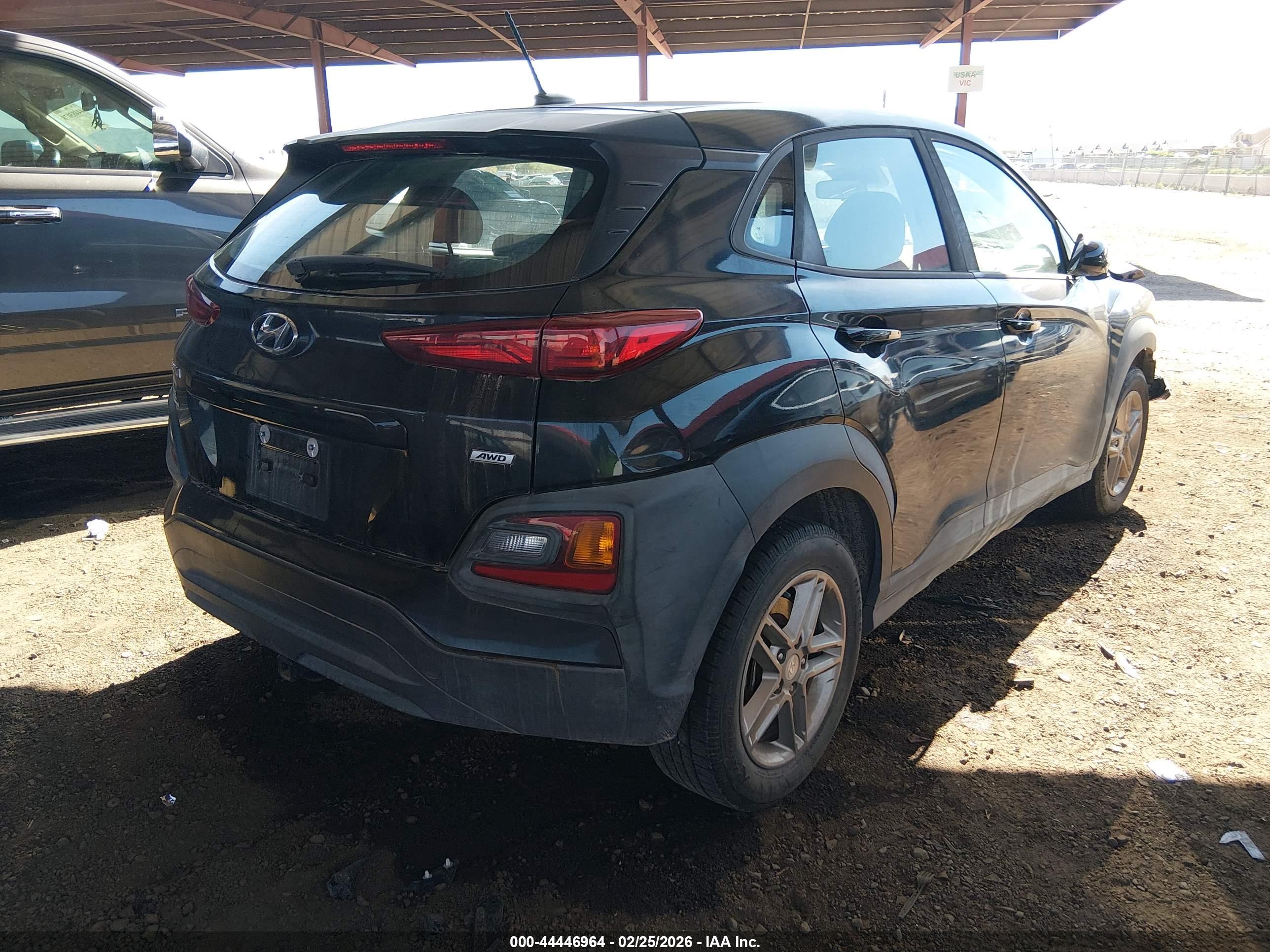 HYUNDAI KONA image 4