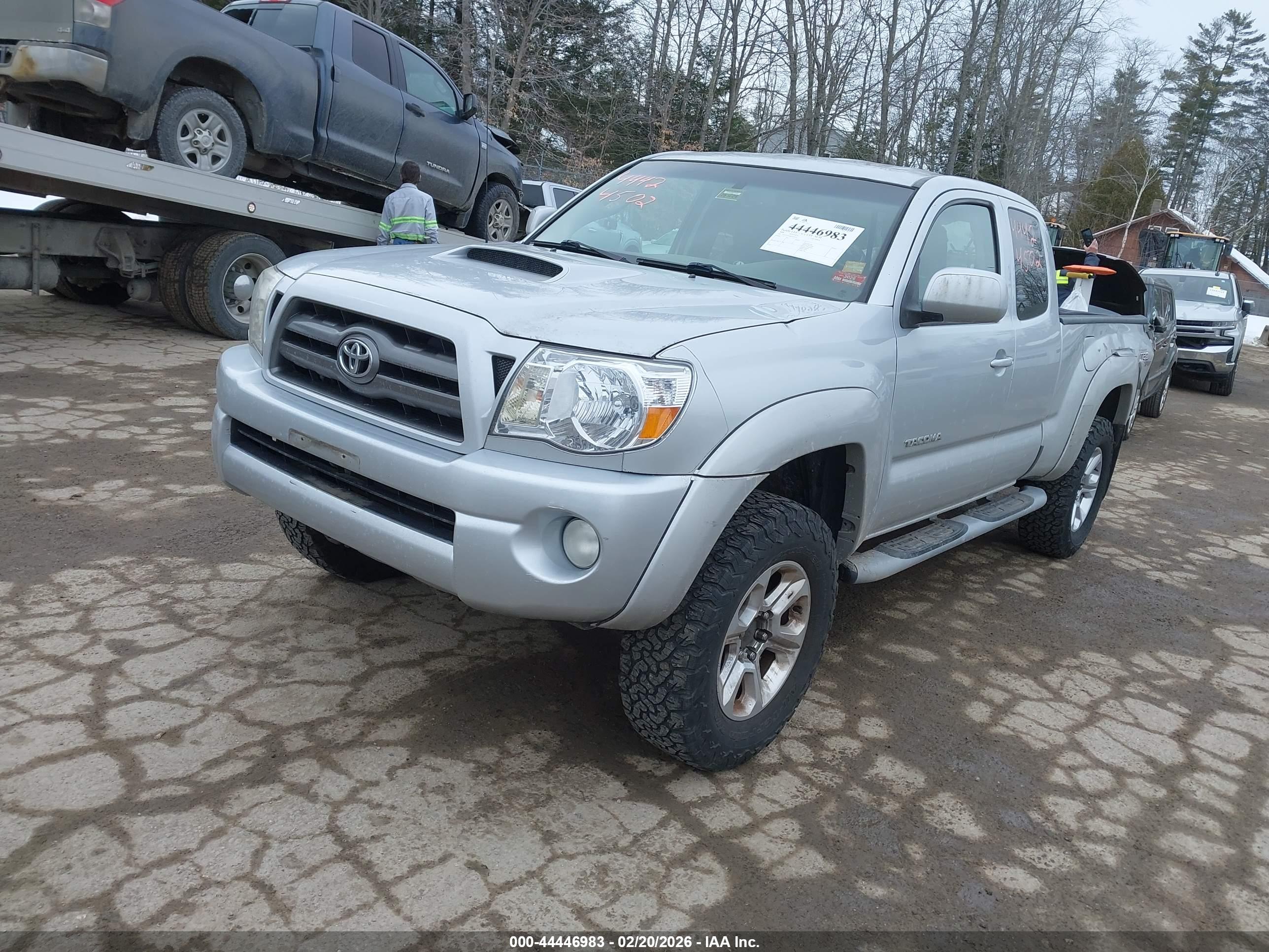TOYOTA TACOMA image 2