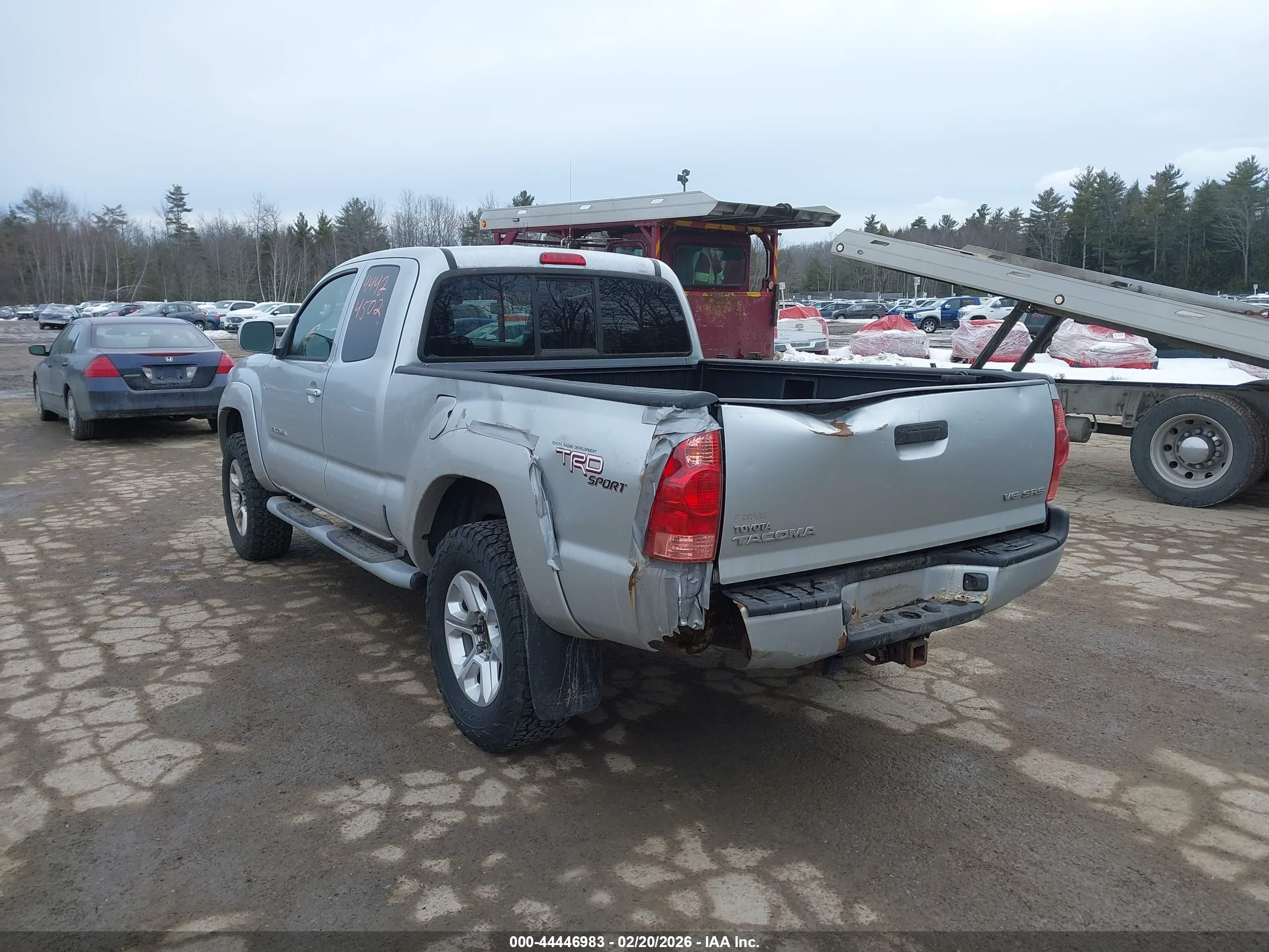 TOYOTA TACOMA image 3