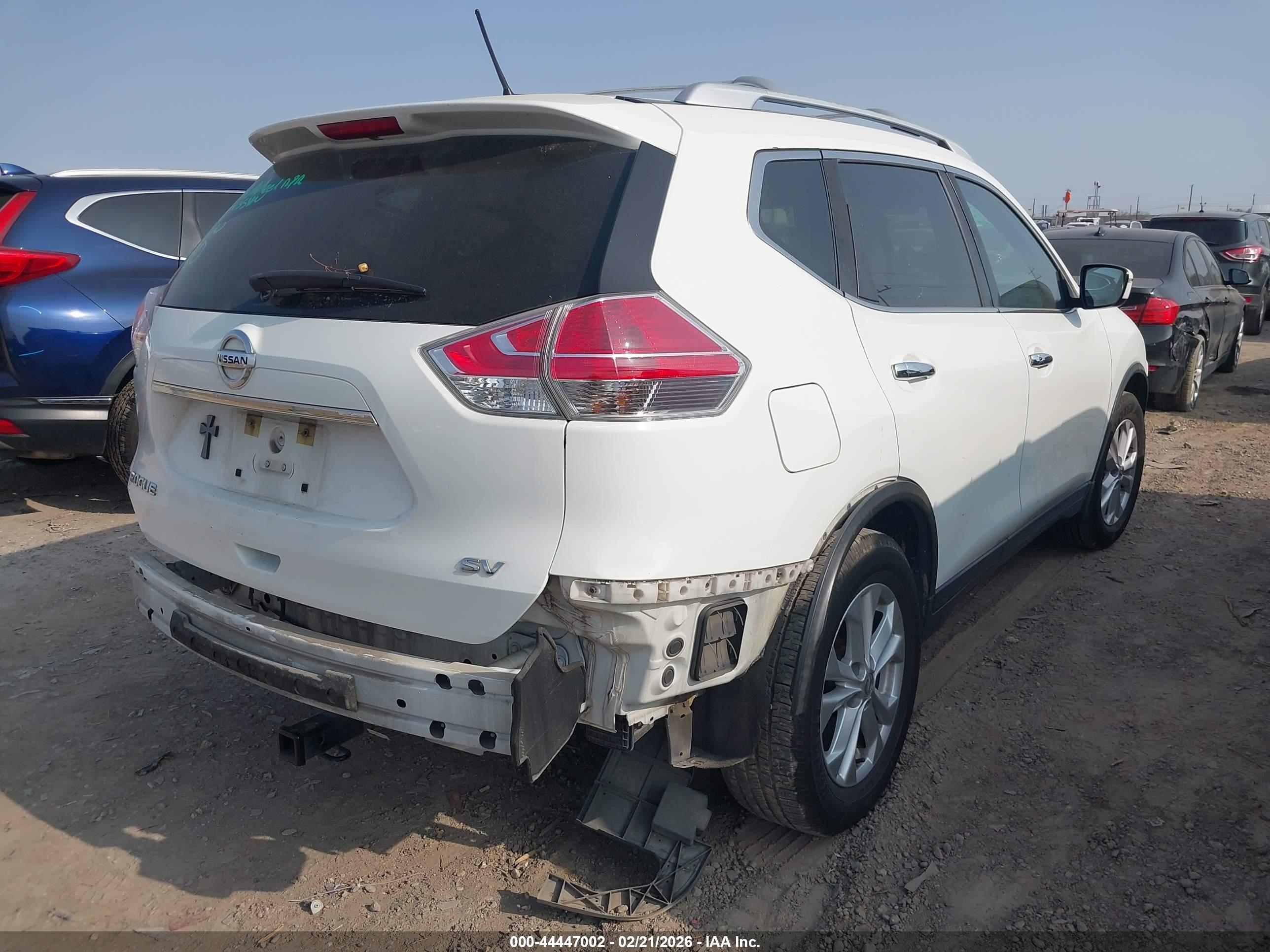 NISSAN ROGUE image 4