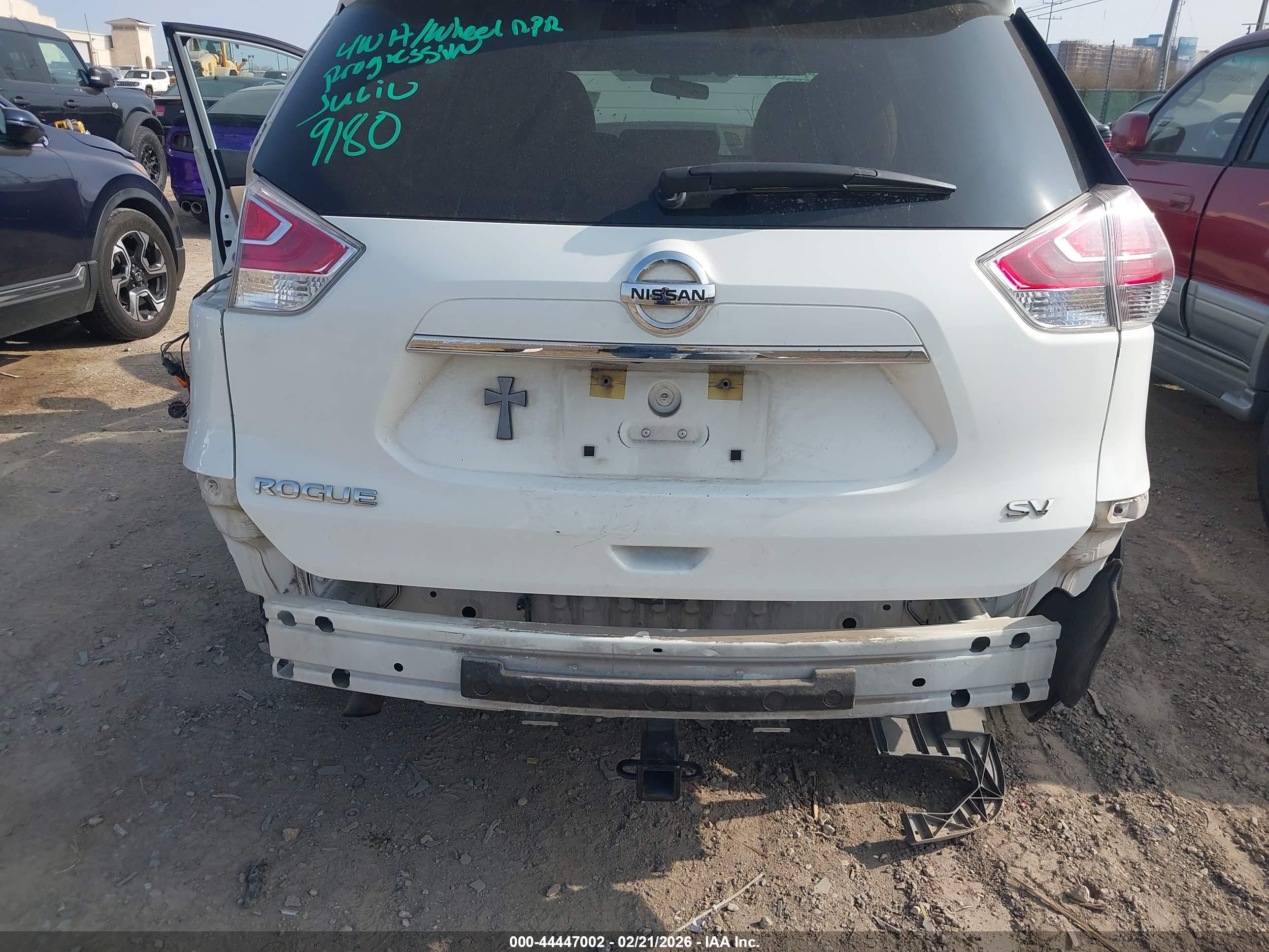 NISSAN ROGUE image 6