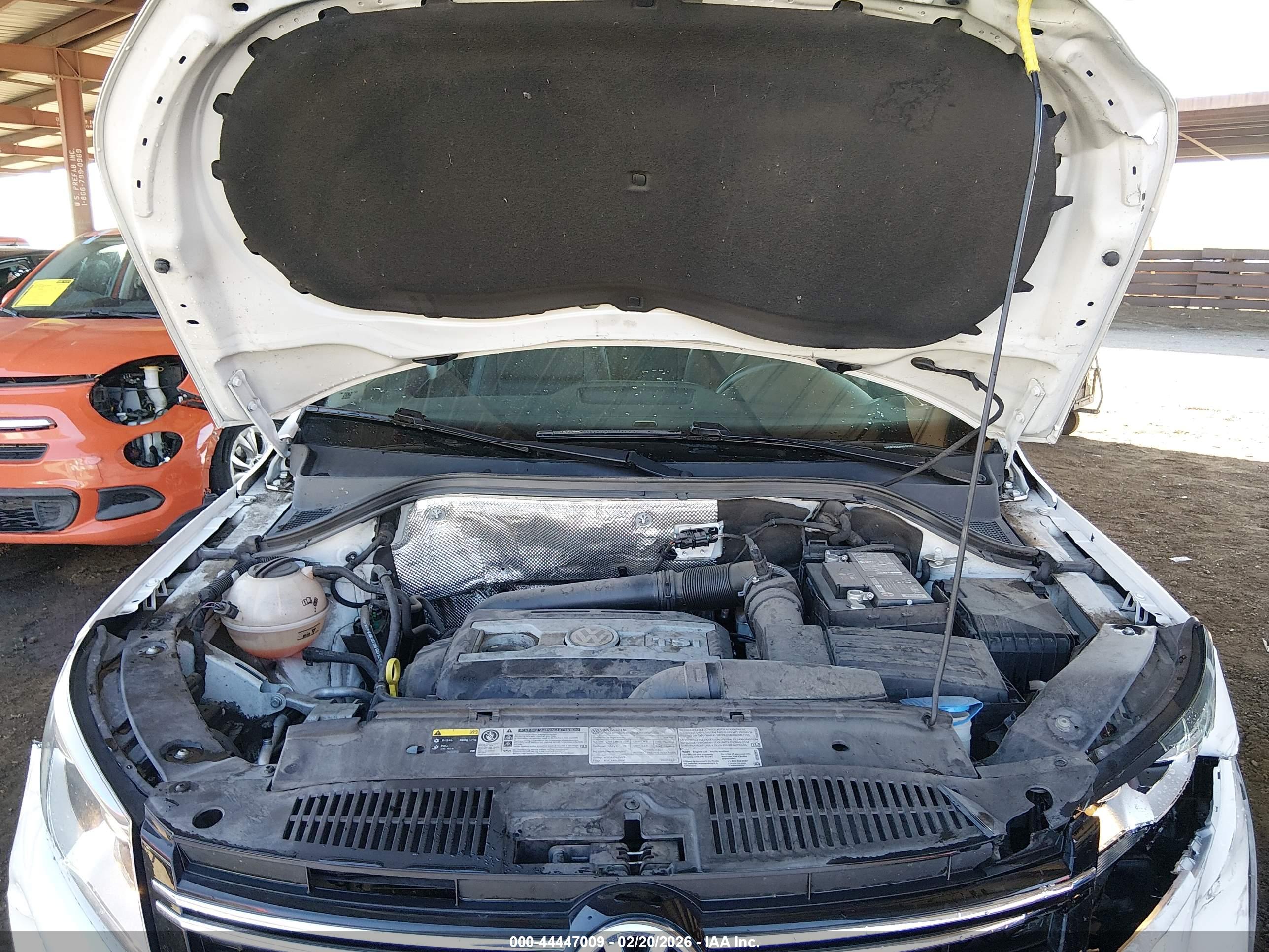 VOLKSWAGEN TIGUAN image 10