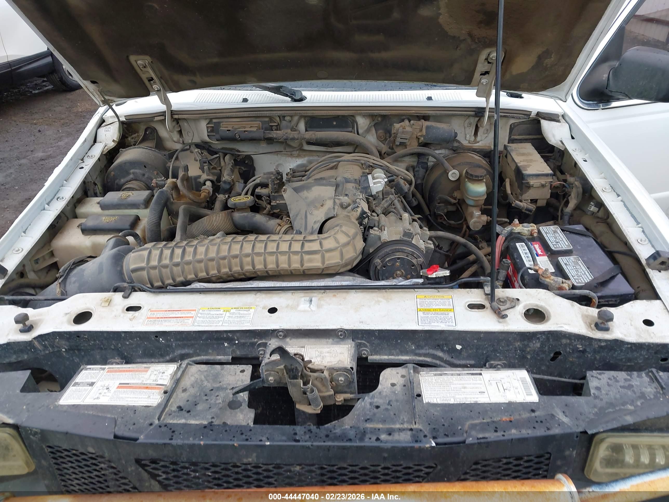 MAZDA B4000 image 10