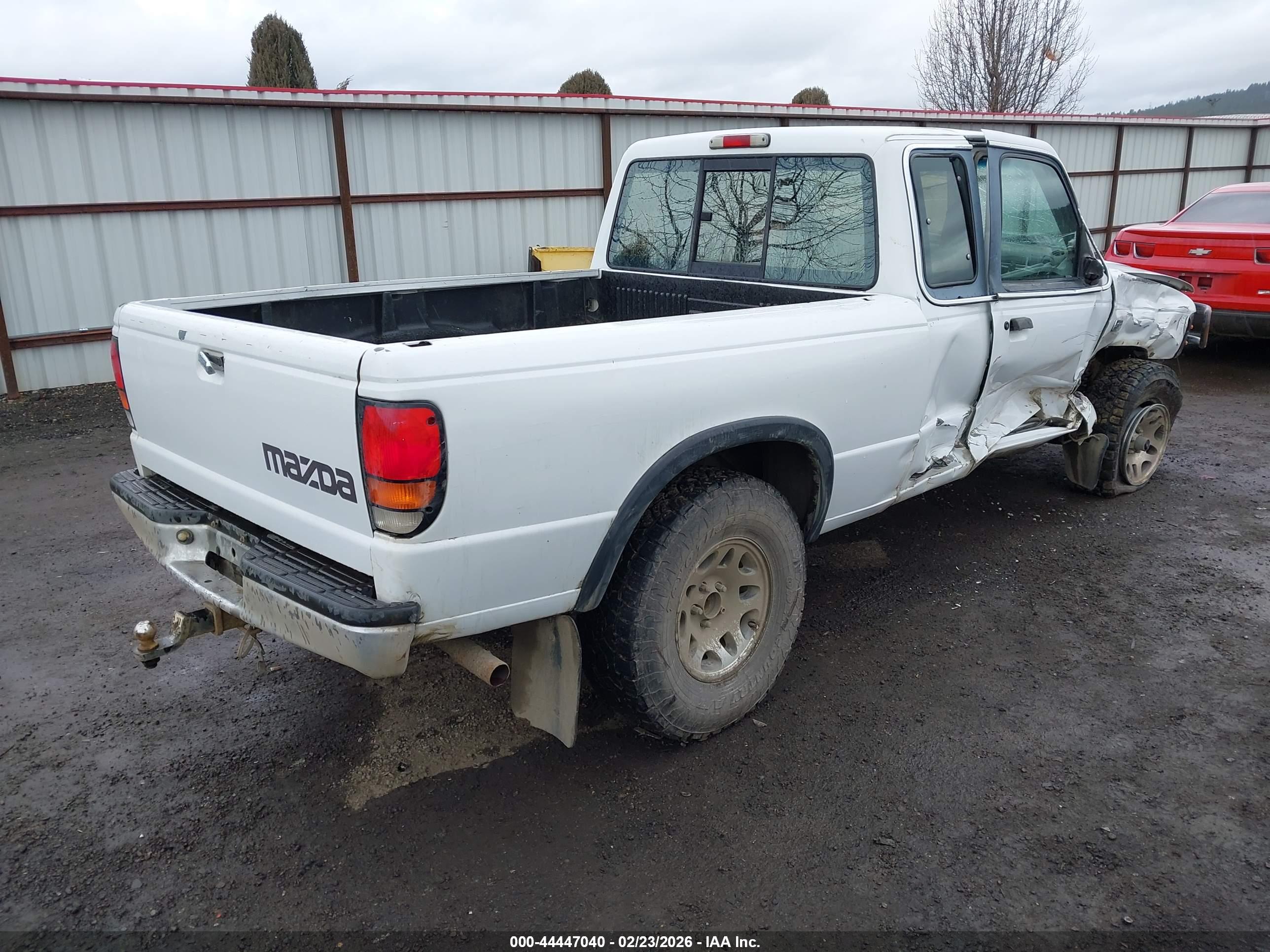 MAZDA B4000 image 4