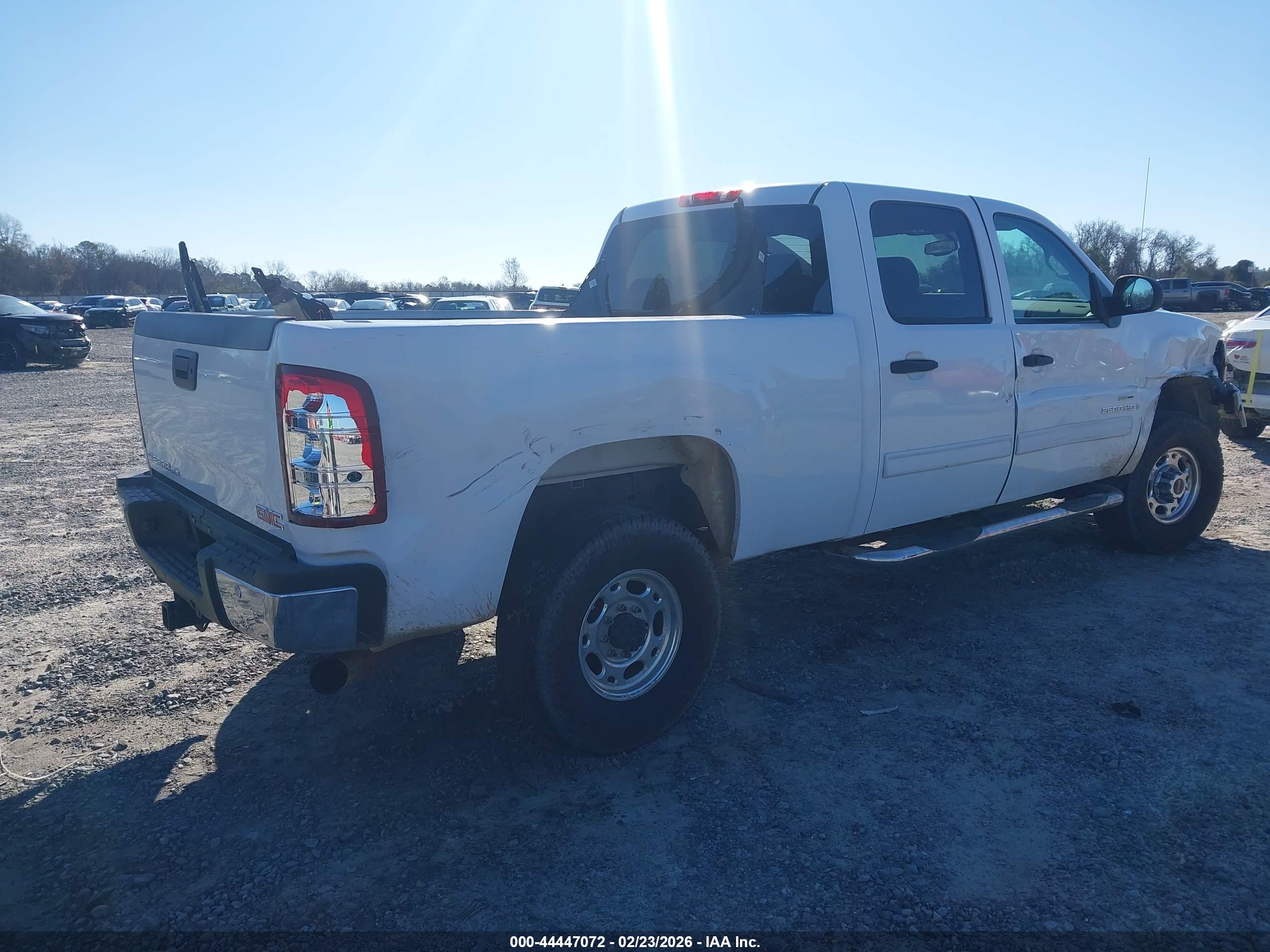 GMC SIERRA image 4