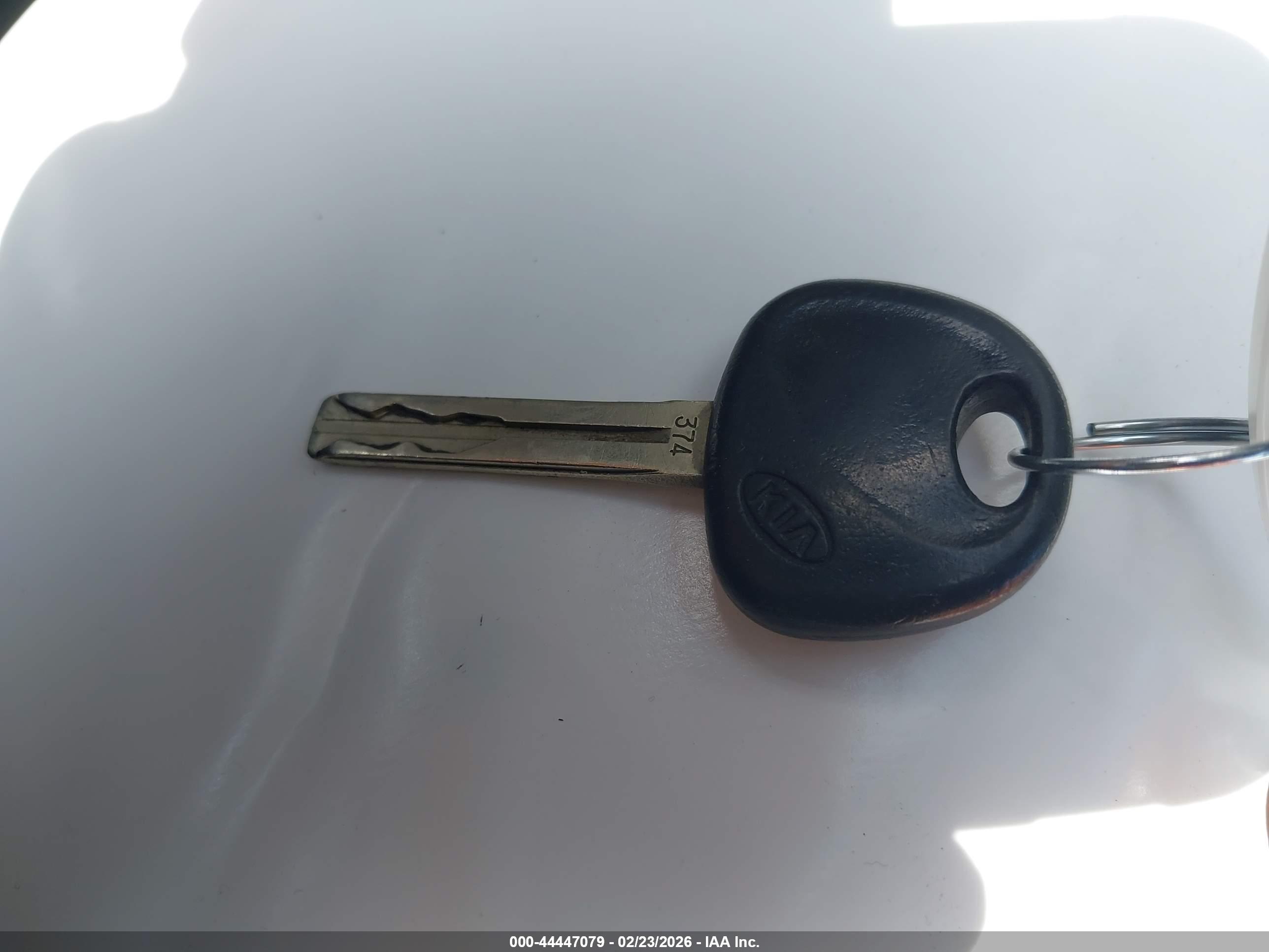 KIA RIO image 11