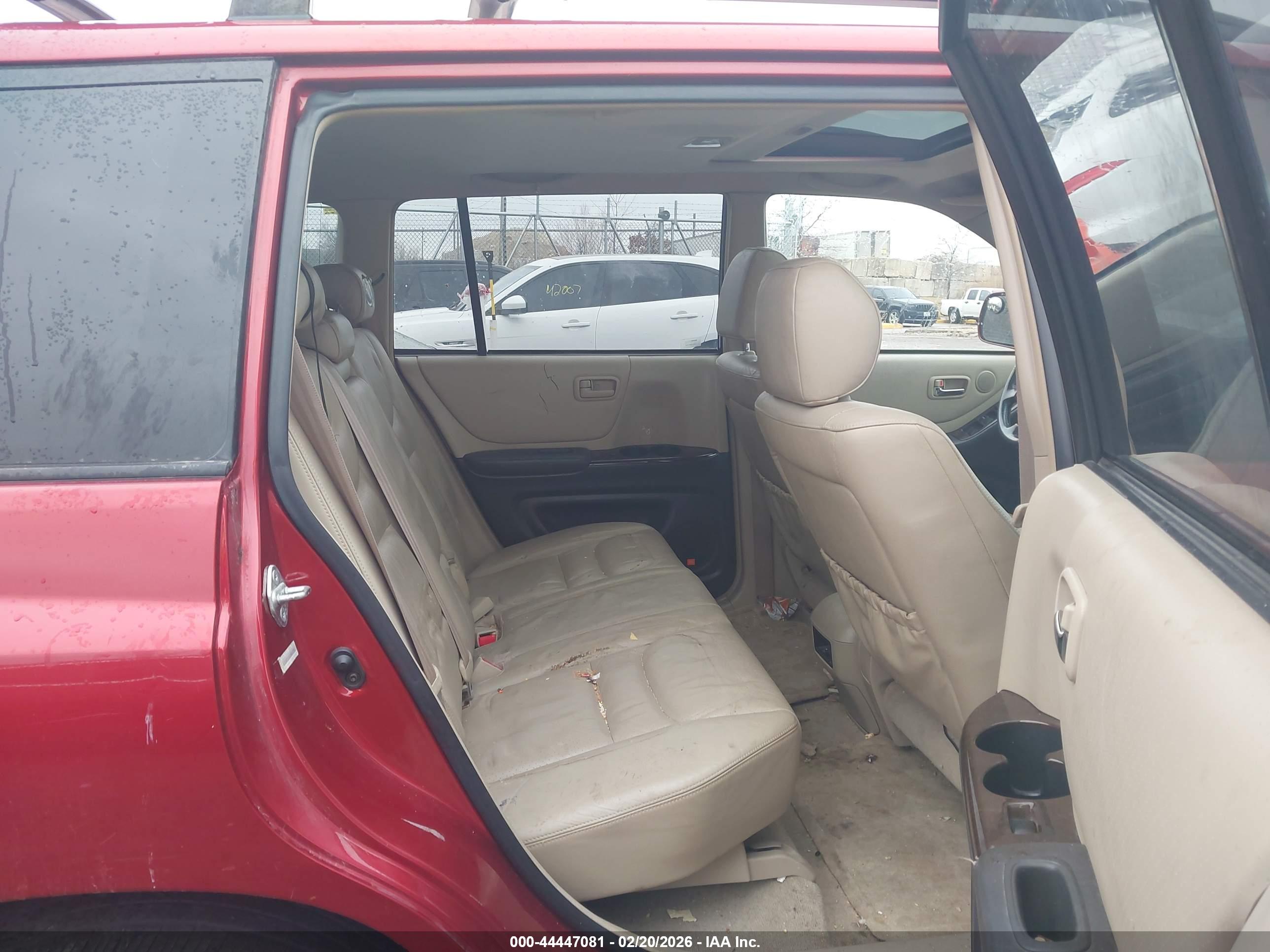 TOYOTA HIGHLANDER image 8