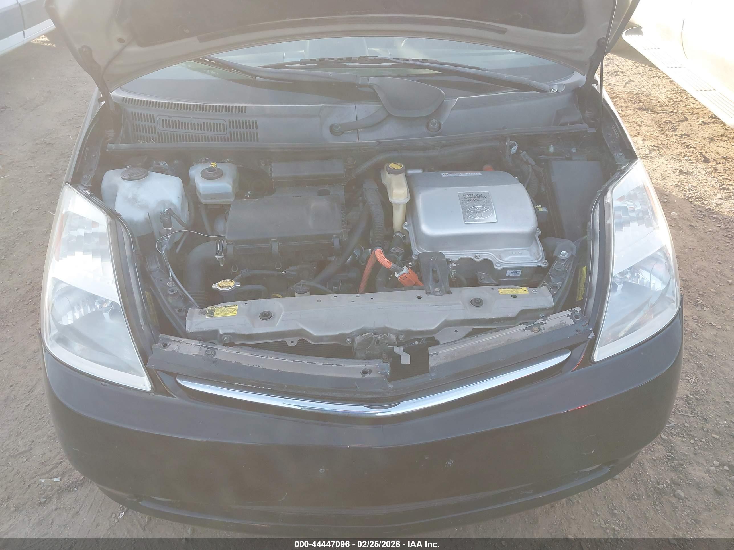 TOYOTA PRIUS image 10