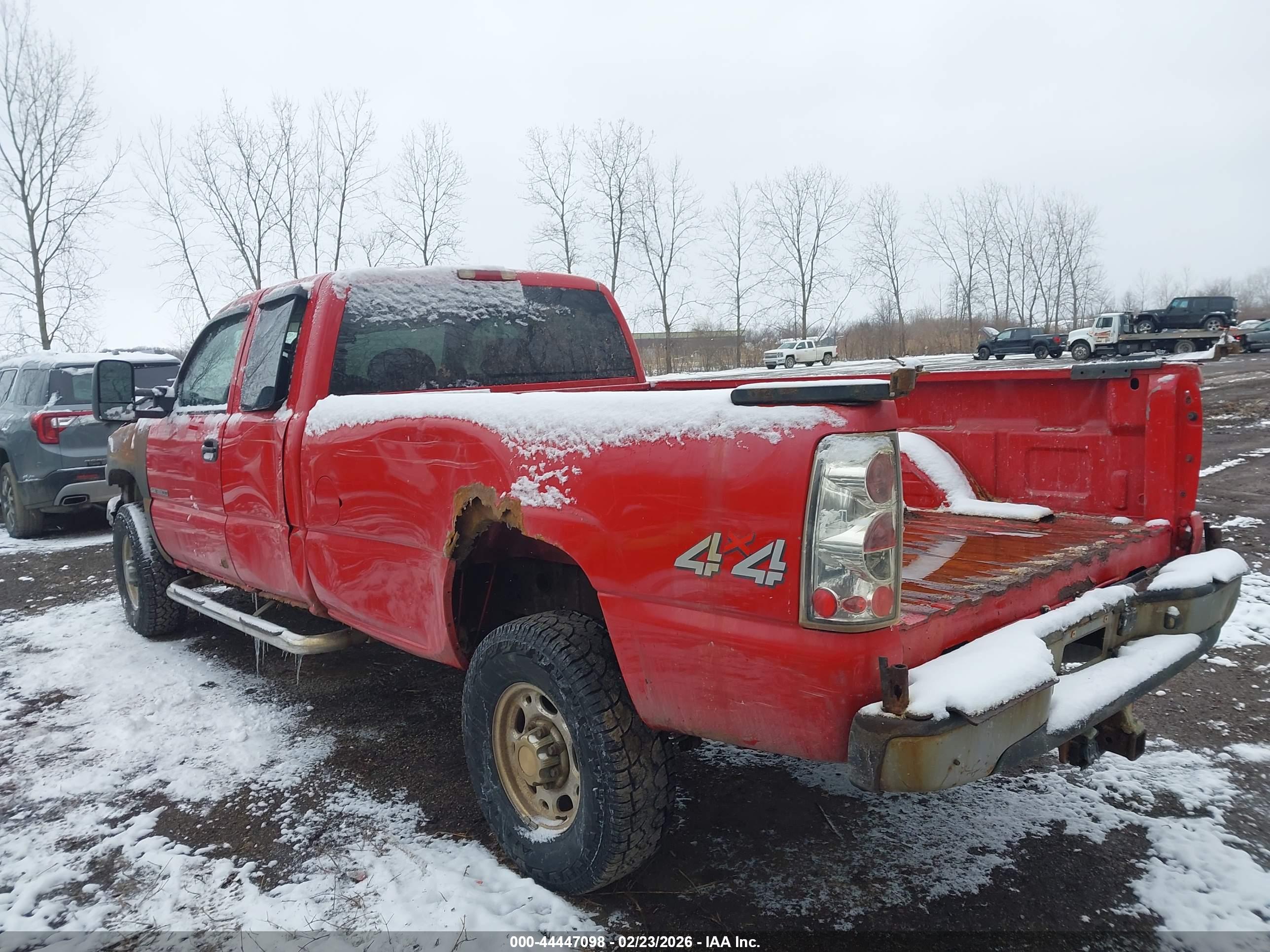 GMC SIERRA image 3