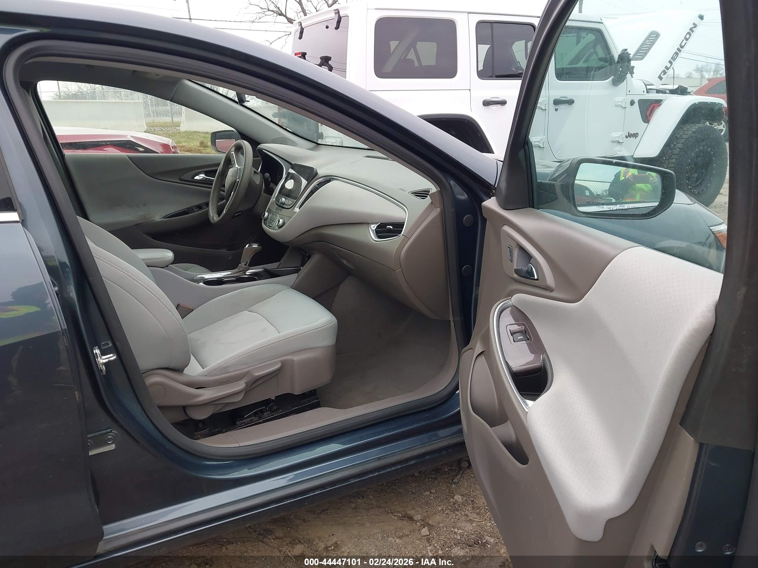 CHEVROLET MALIBU image 5