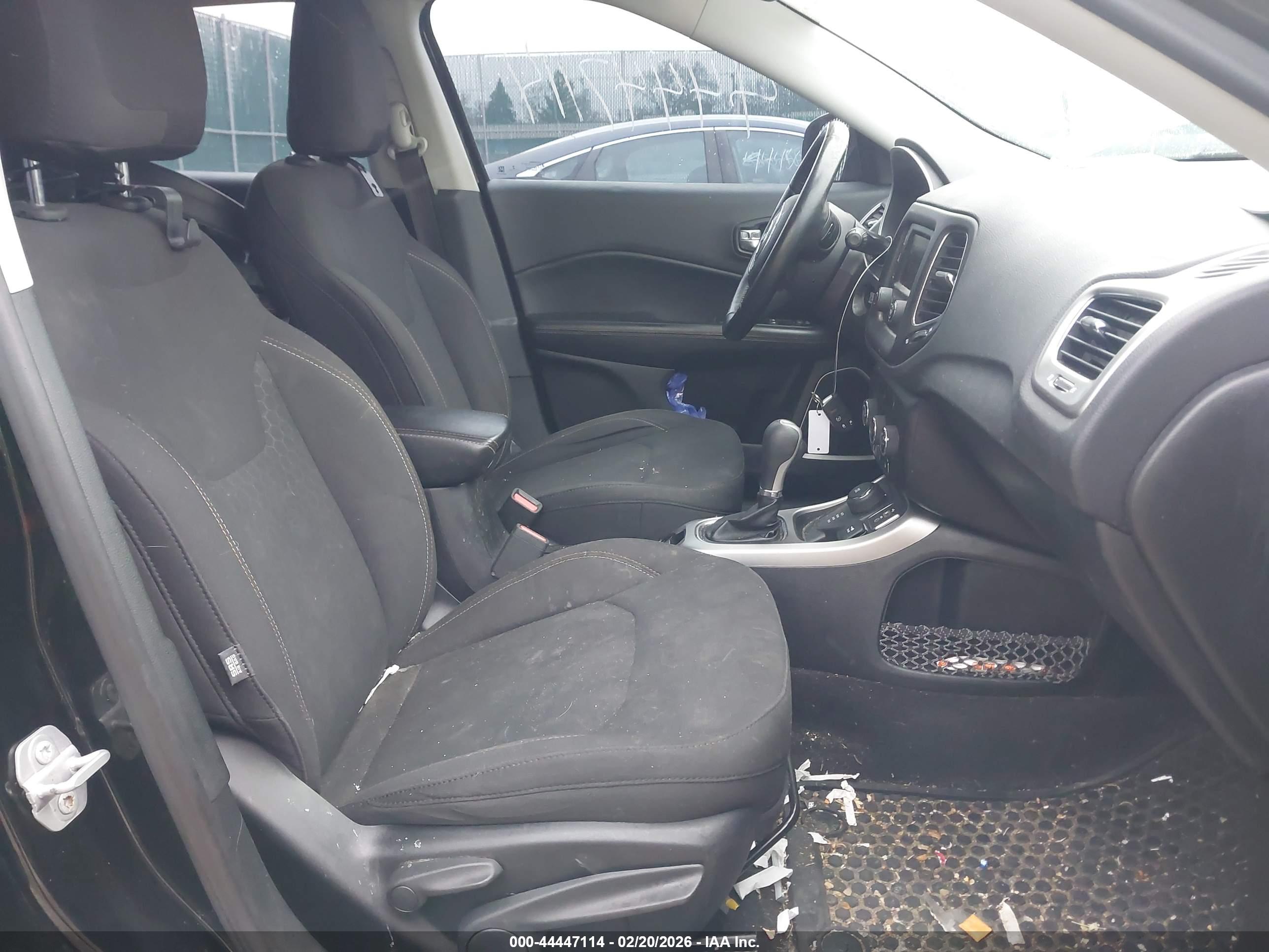 JEEP COMPASS image 5