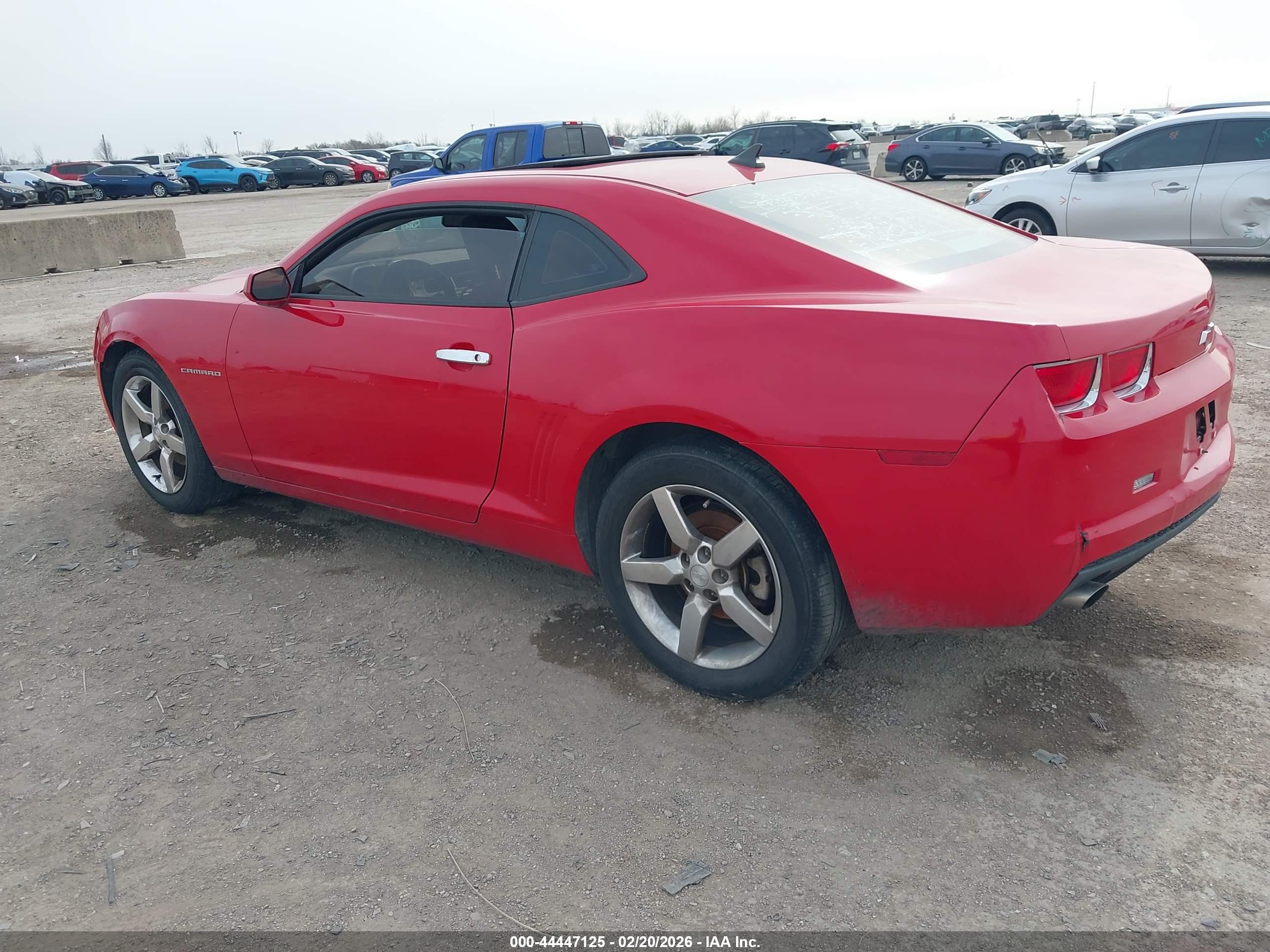 CHEVROLET CAMARO image 3