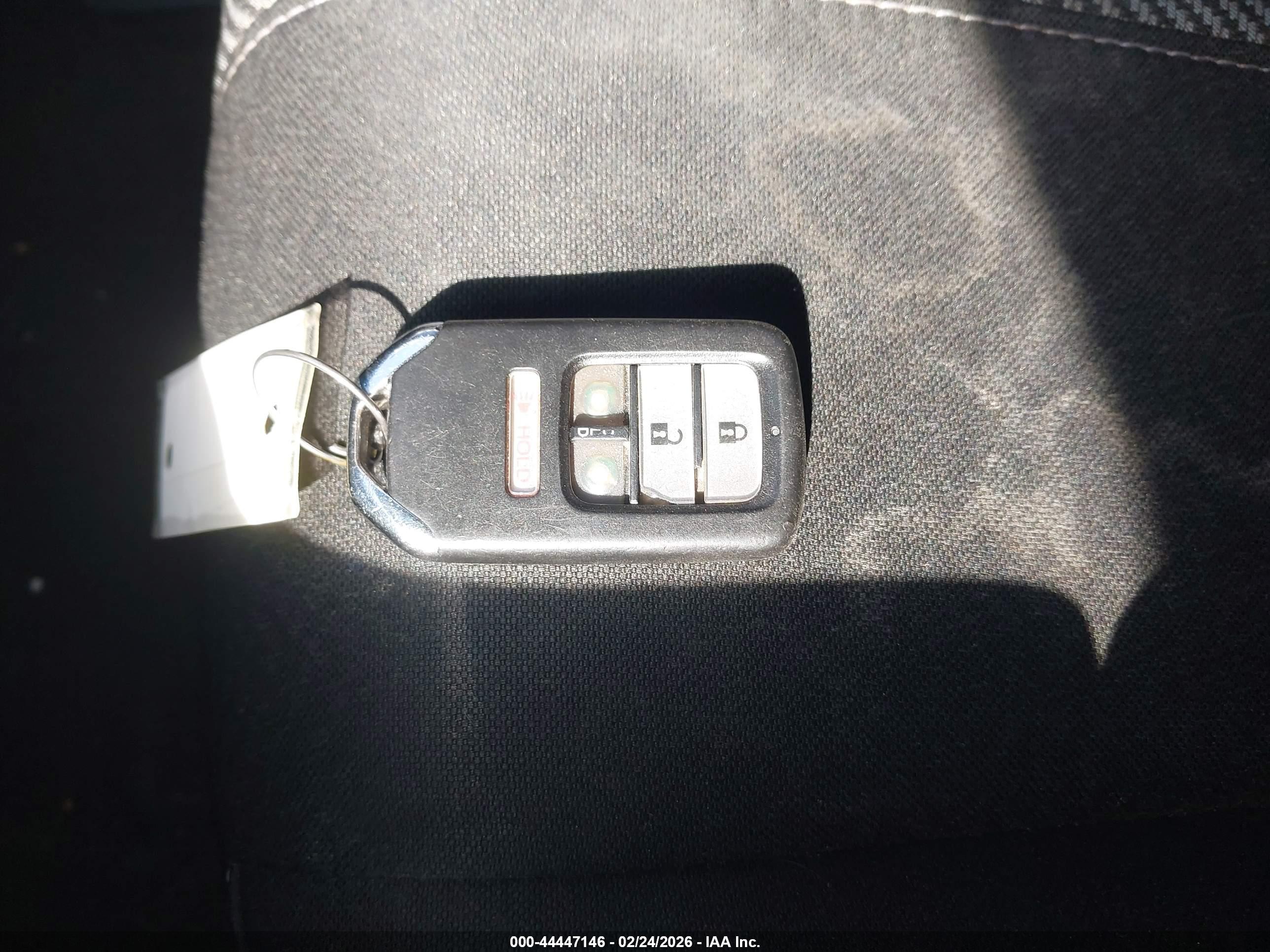 HONDA CIVIC image 11