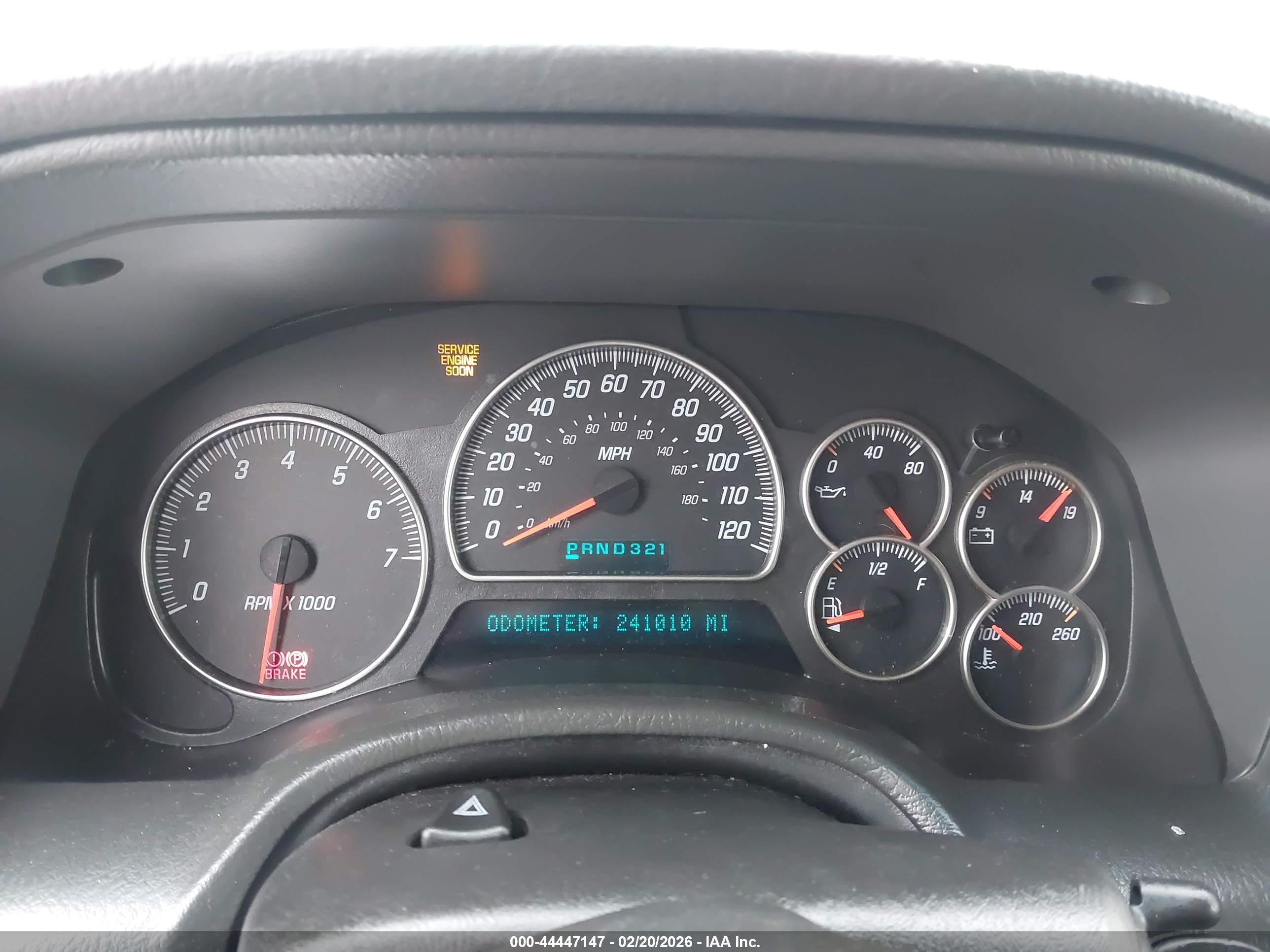 GMC ENVOY image 7