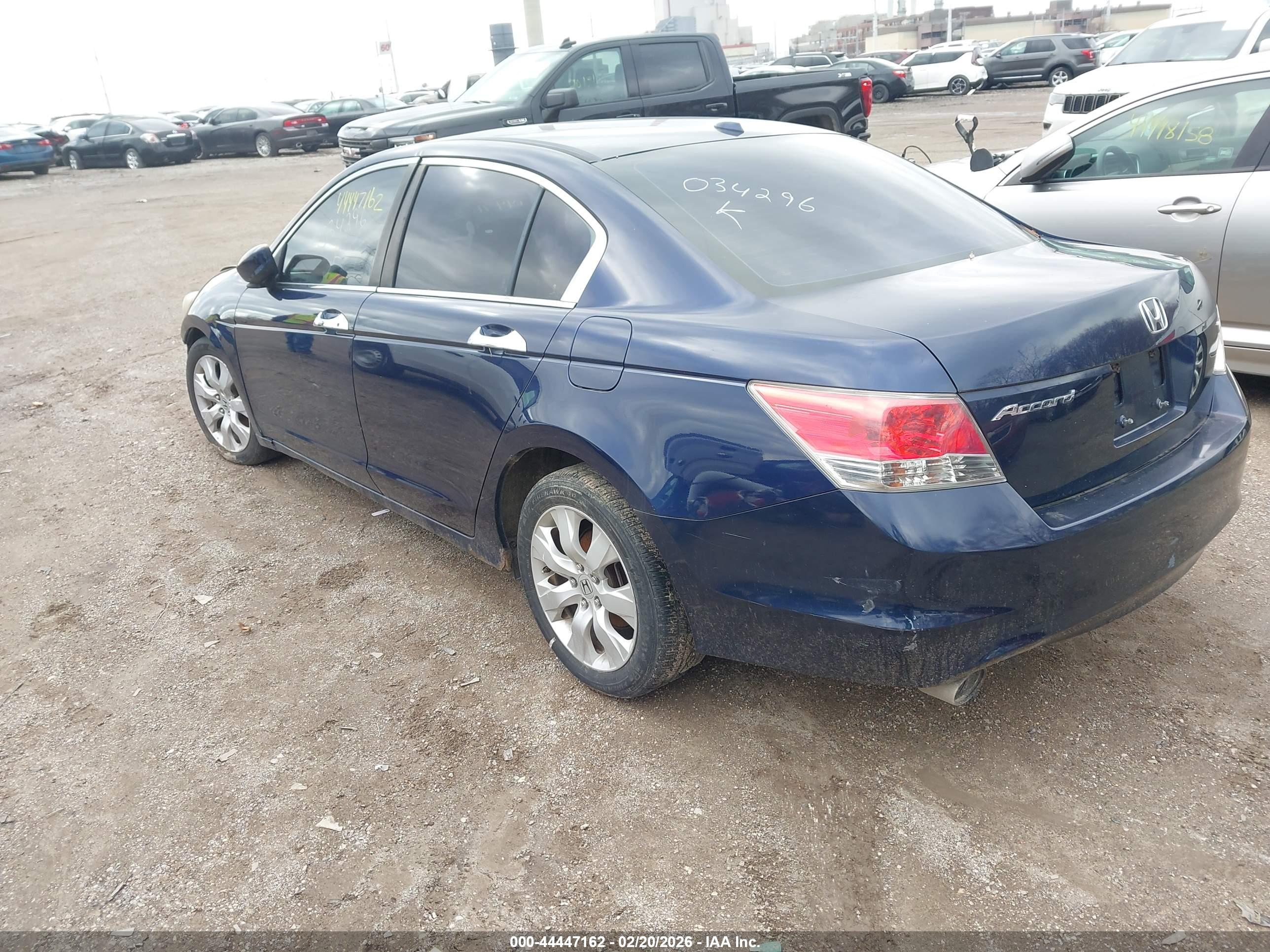 HONDA ACCORD image 3