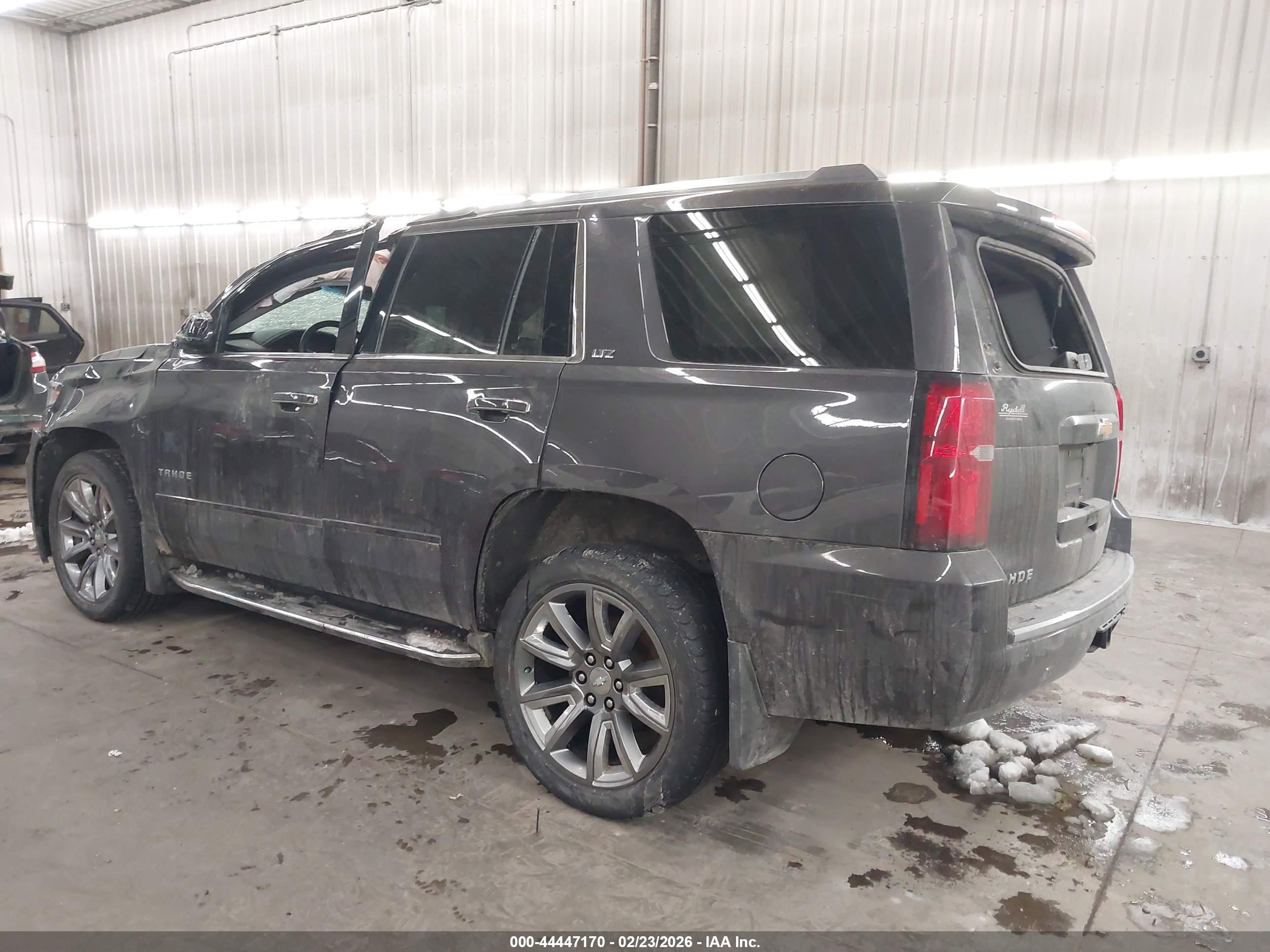 CHEVROLET TAHOE image 3