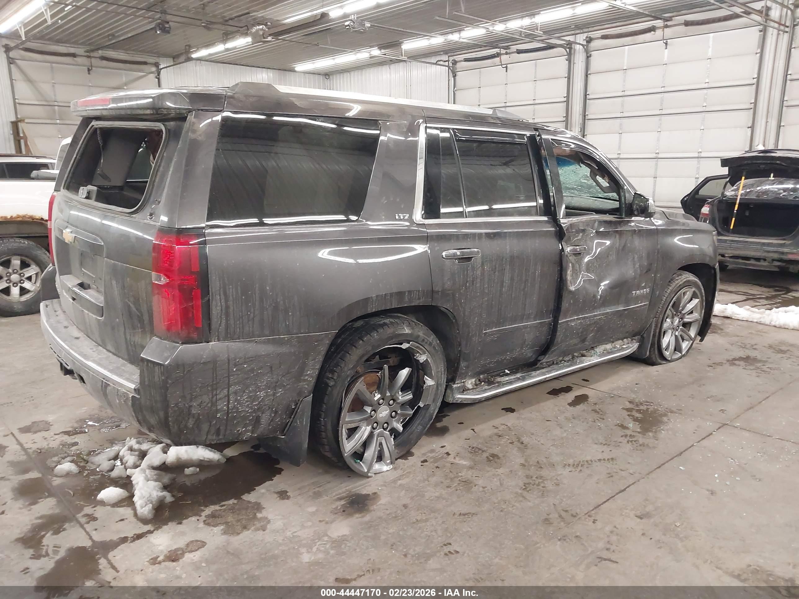 CHEVROLET TAHOE image 4