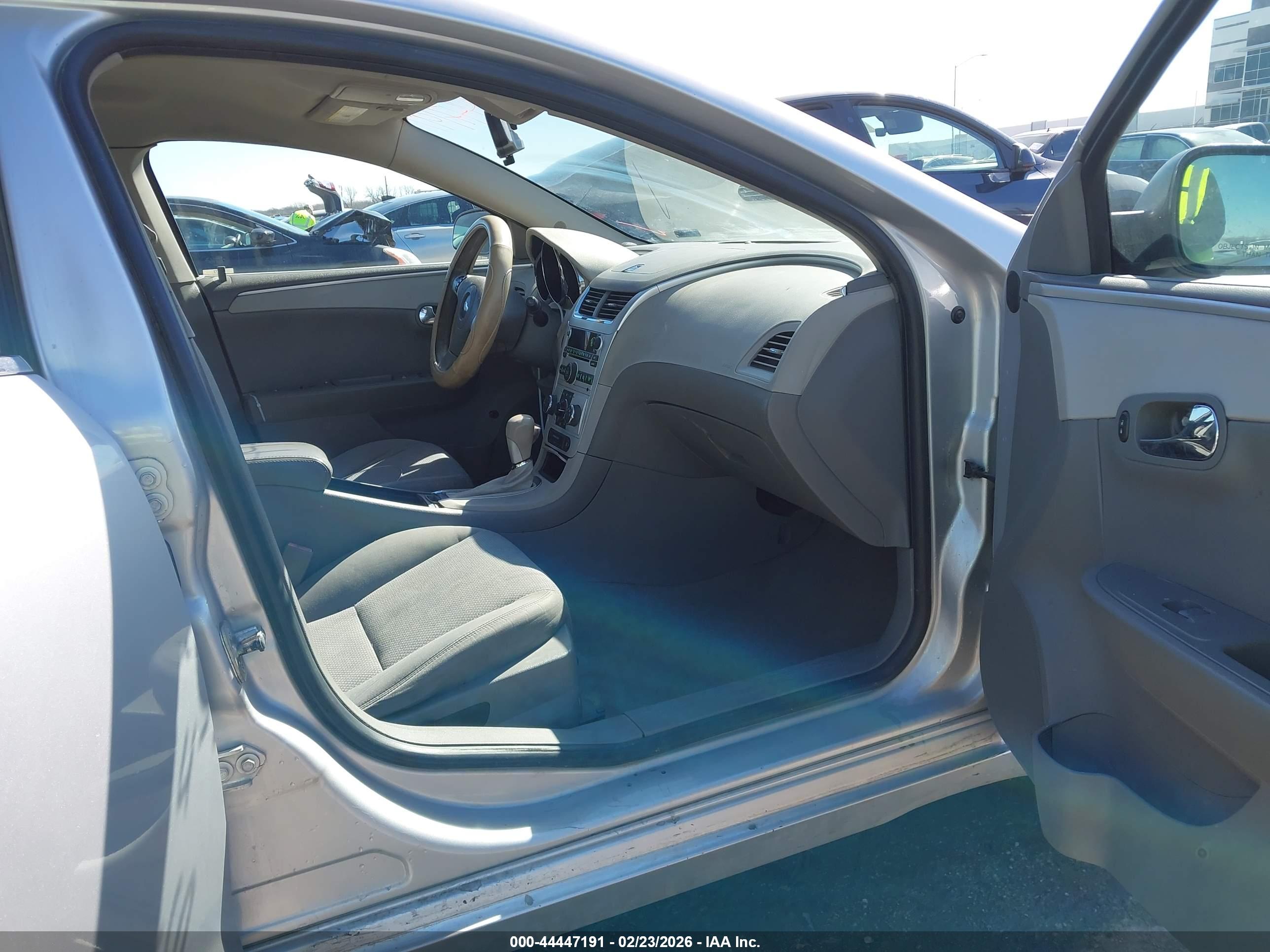 CHEVROLET MALIBU image 5