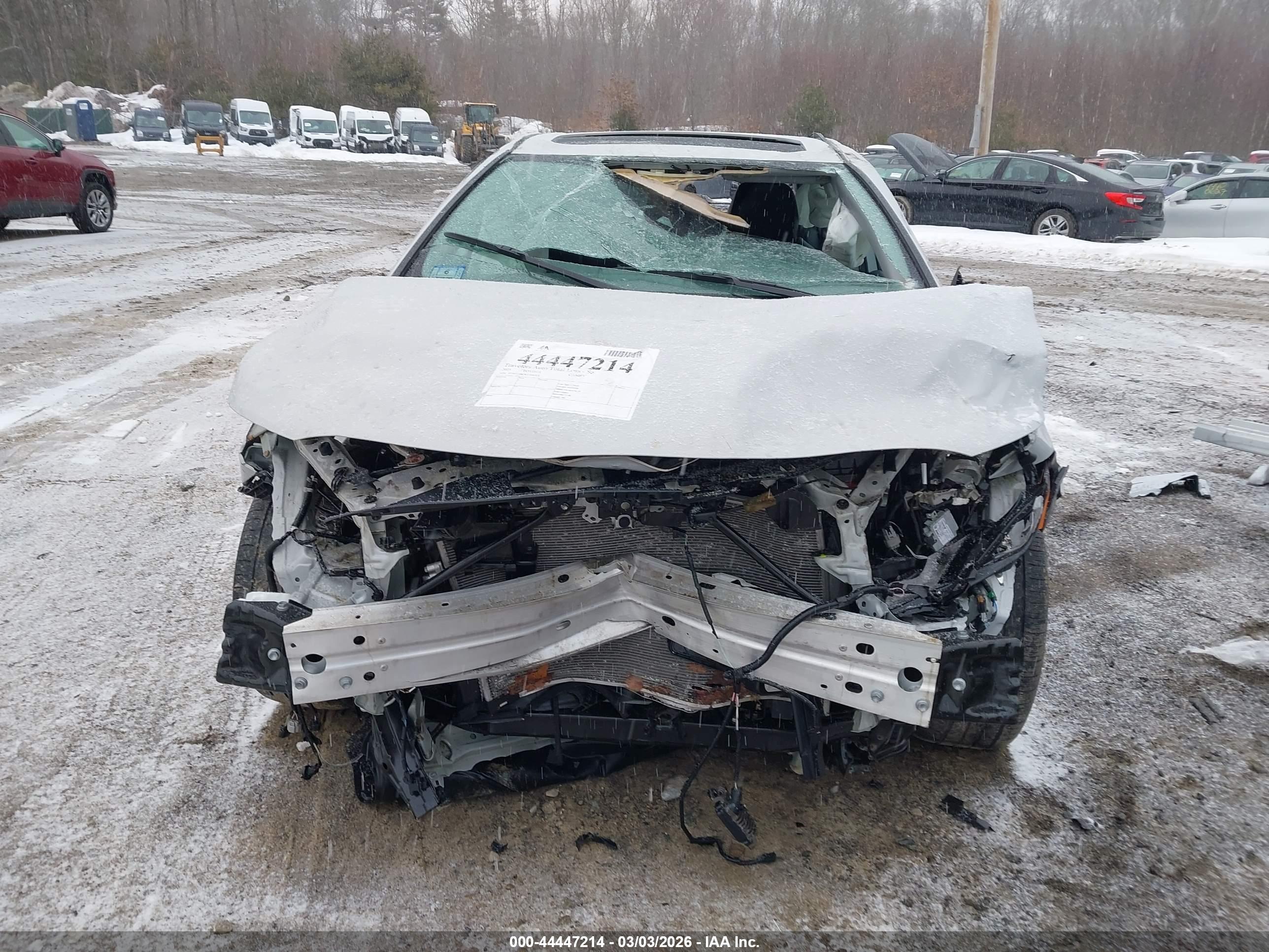 TOYOTA CAMRY image 6