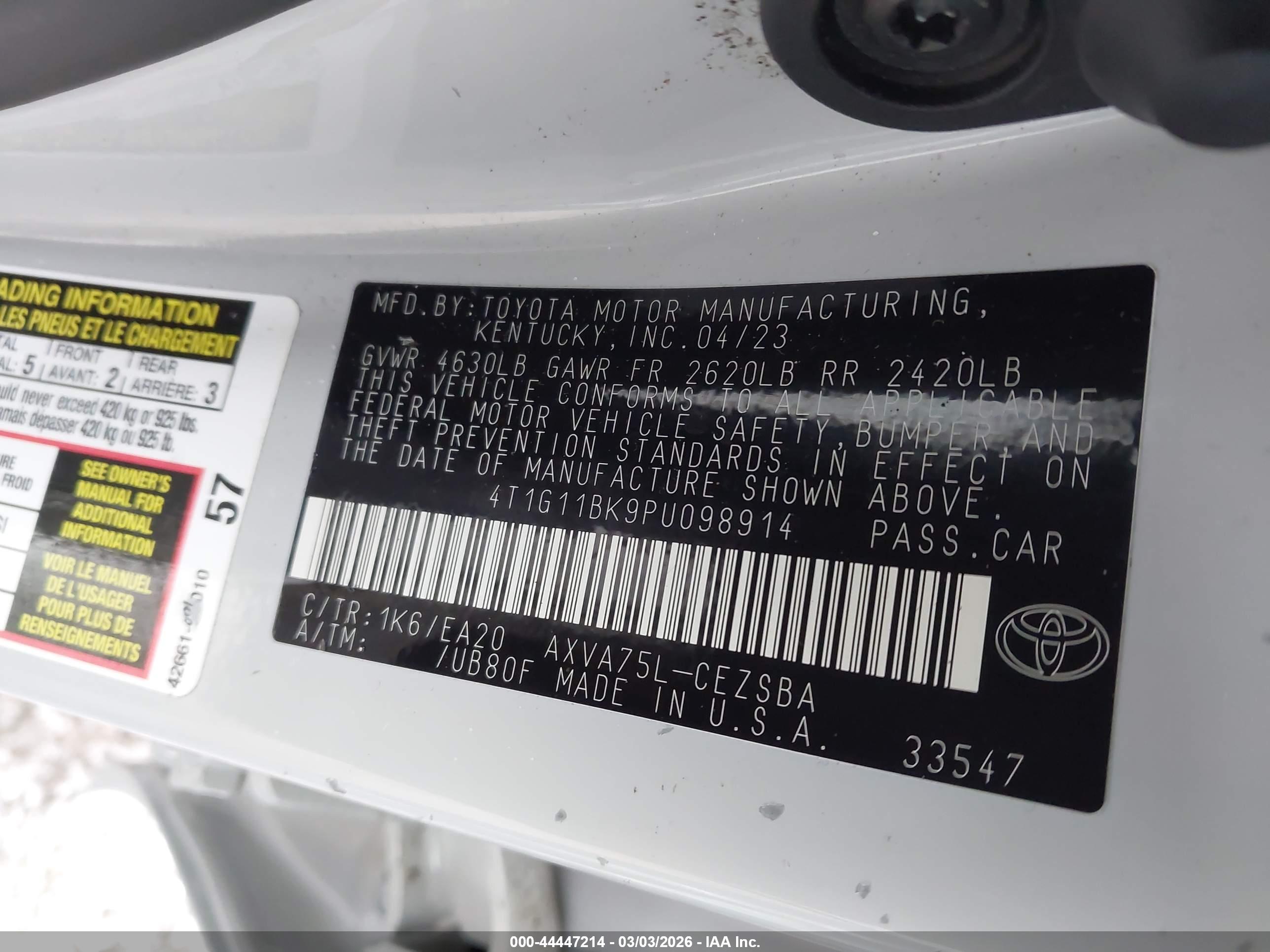 TOYOTA CAMRY image 9