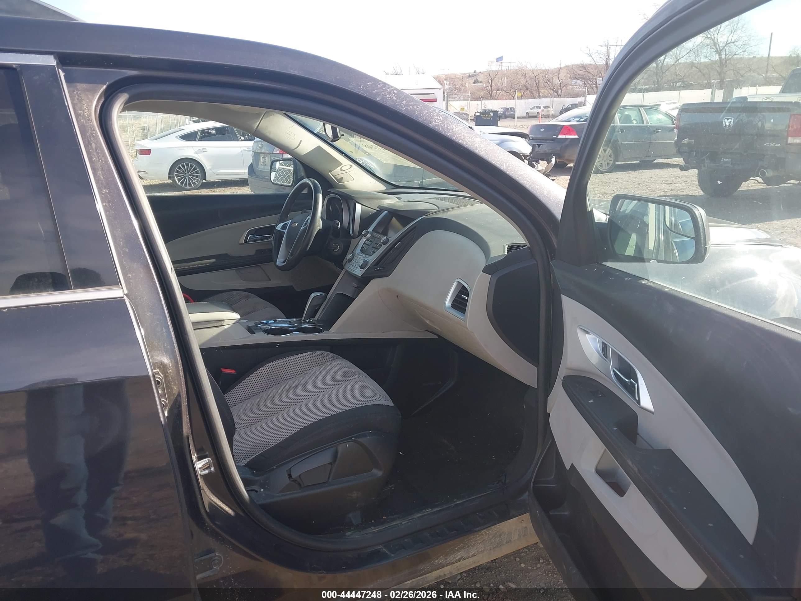 CHEVROLET EQUINOX image 5