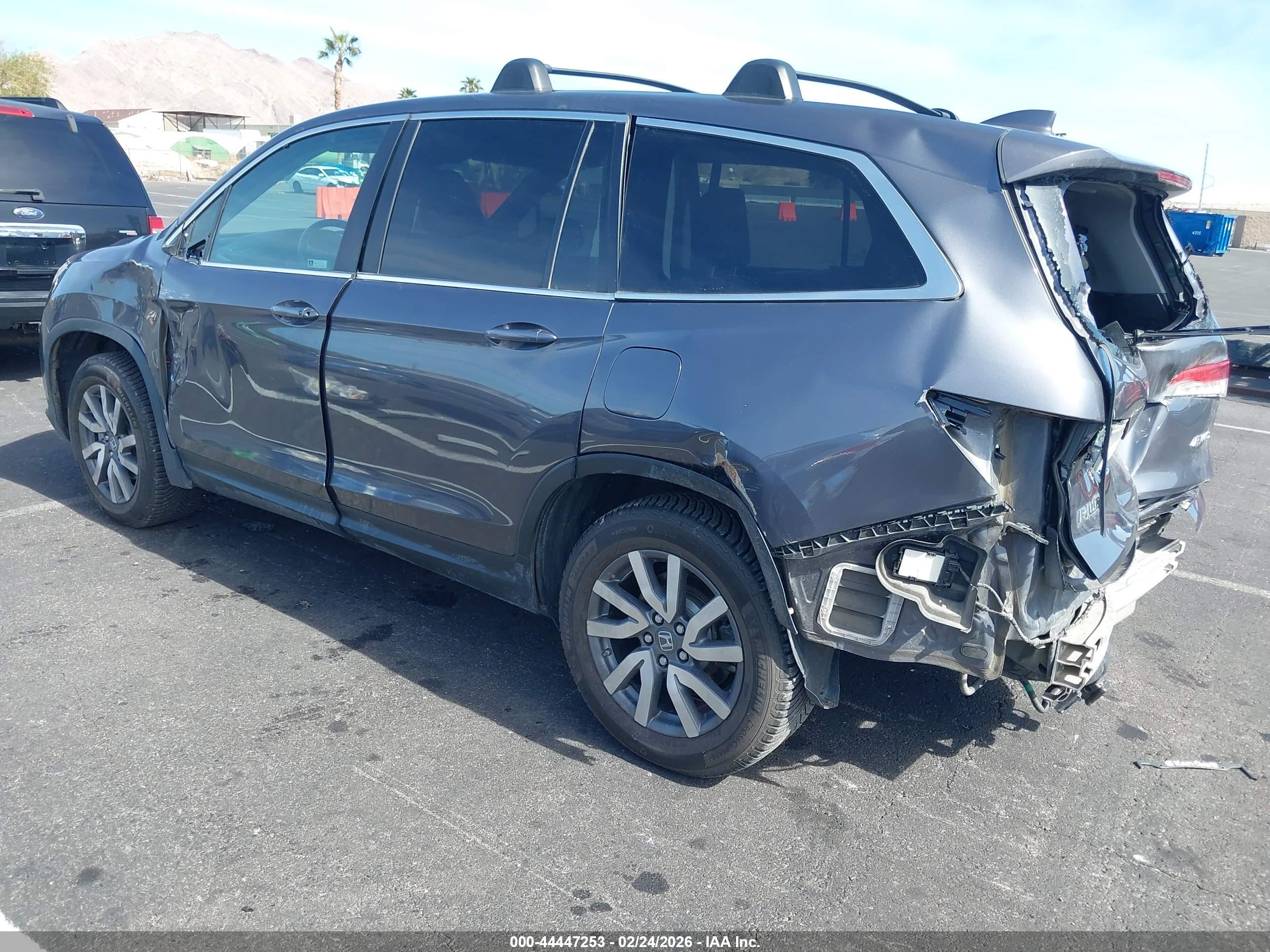 HONDA PILOT image 3