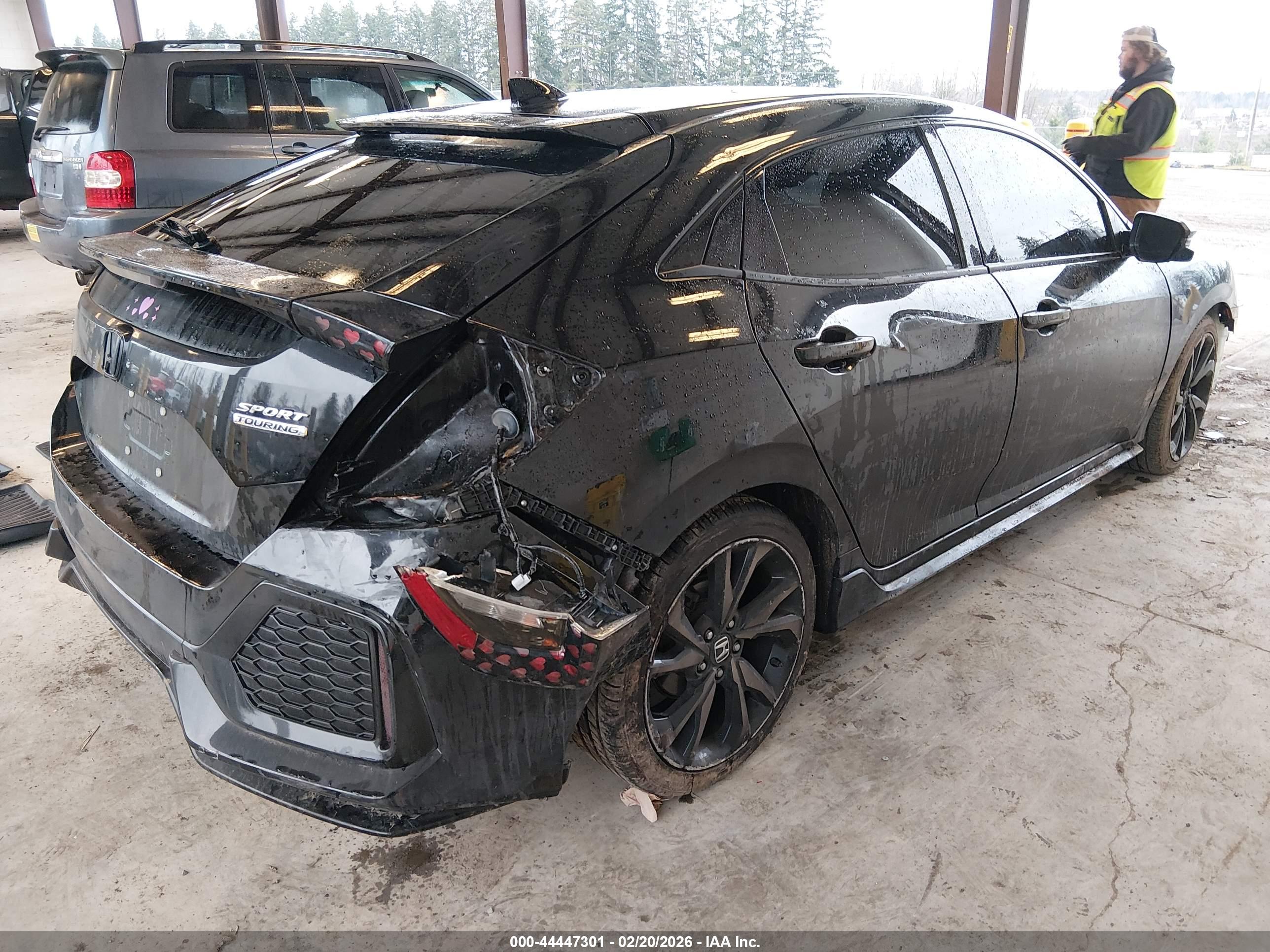 HONDA CIVIC image 4