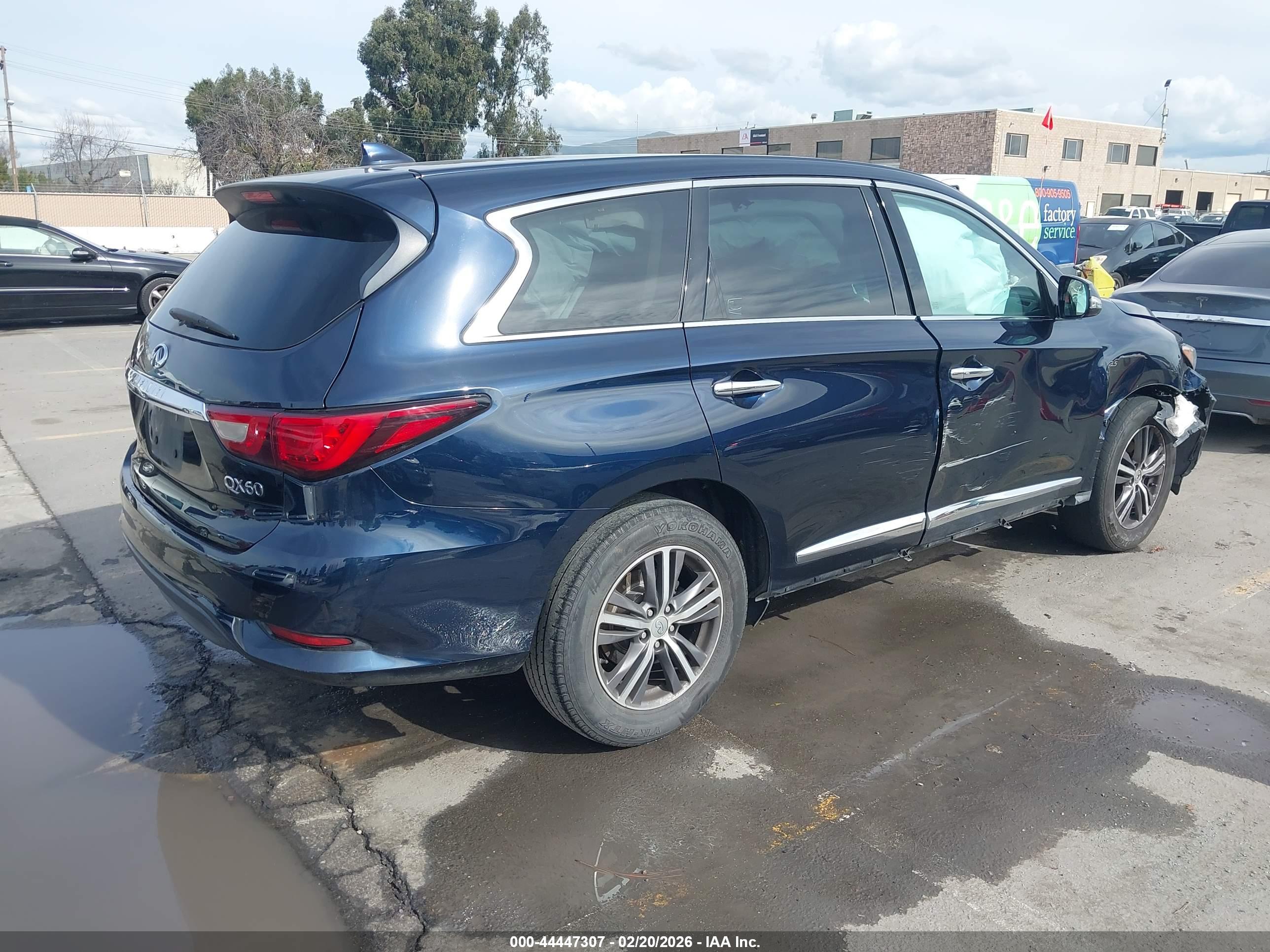 INFINITI QX60 image 4