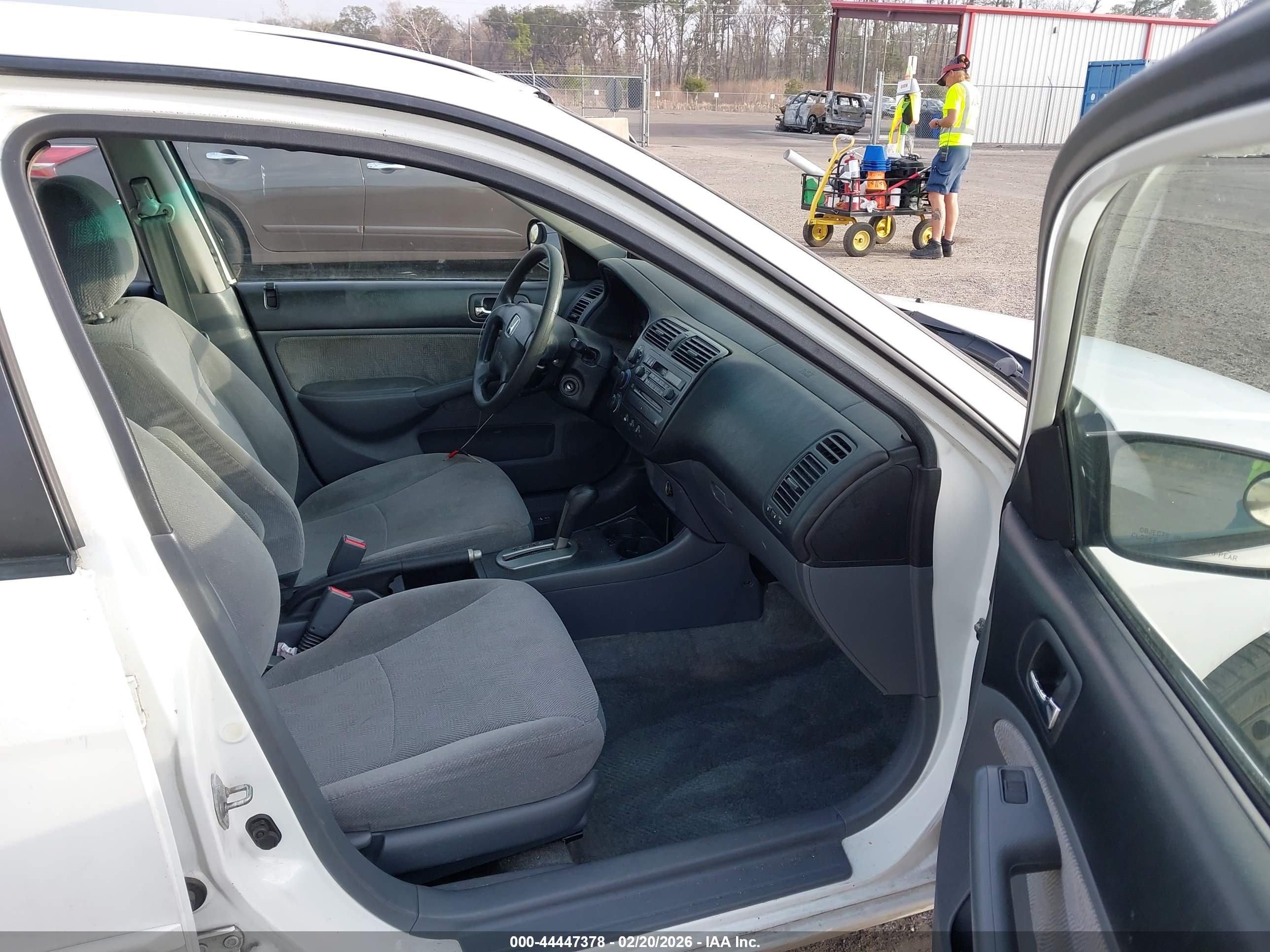 HONDA CIVIC image 5