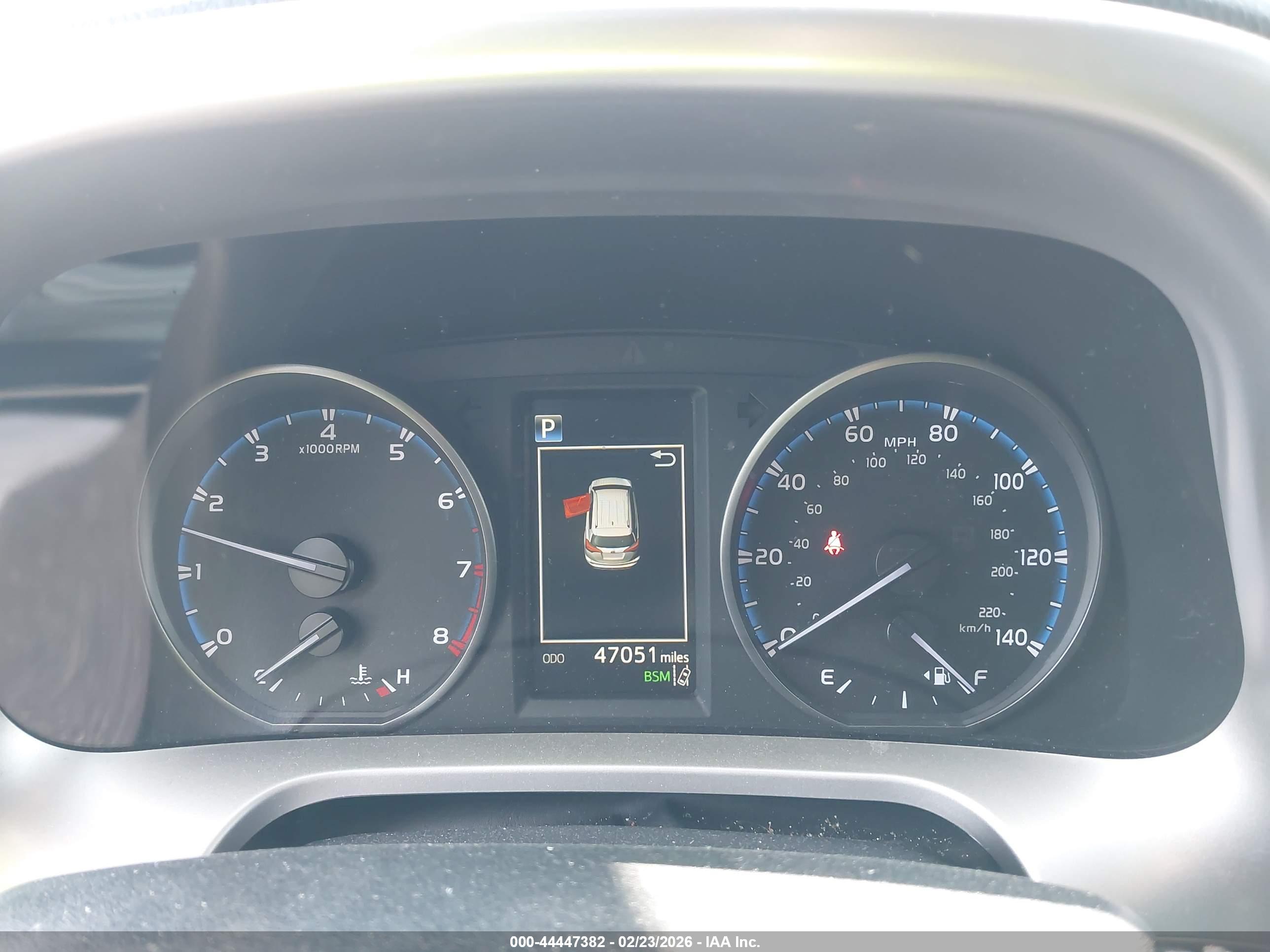 TOYOTA RAV4 image 7