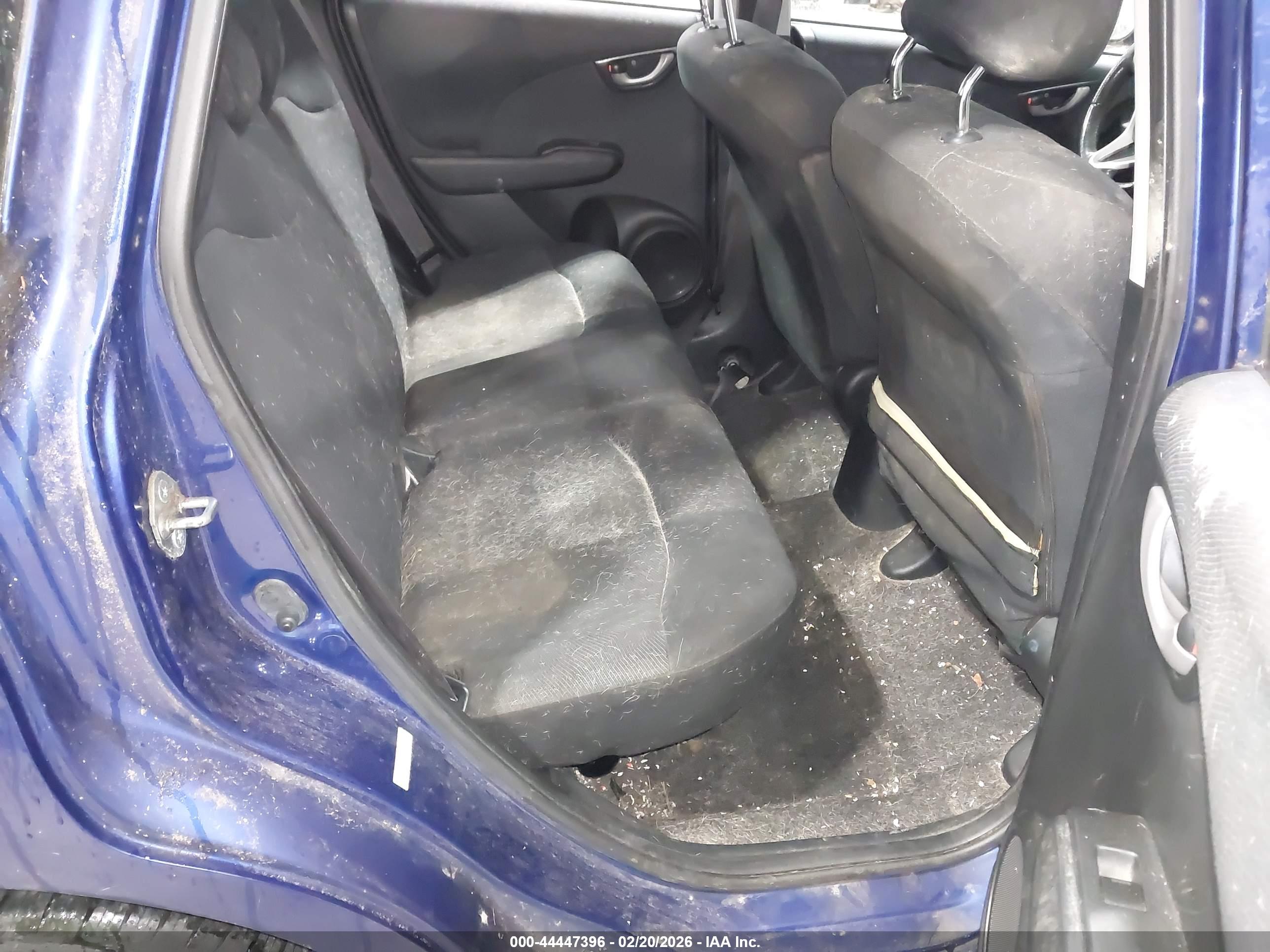 HONDA FIT image 8