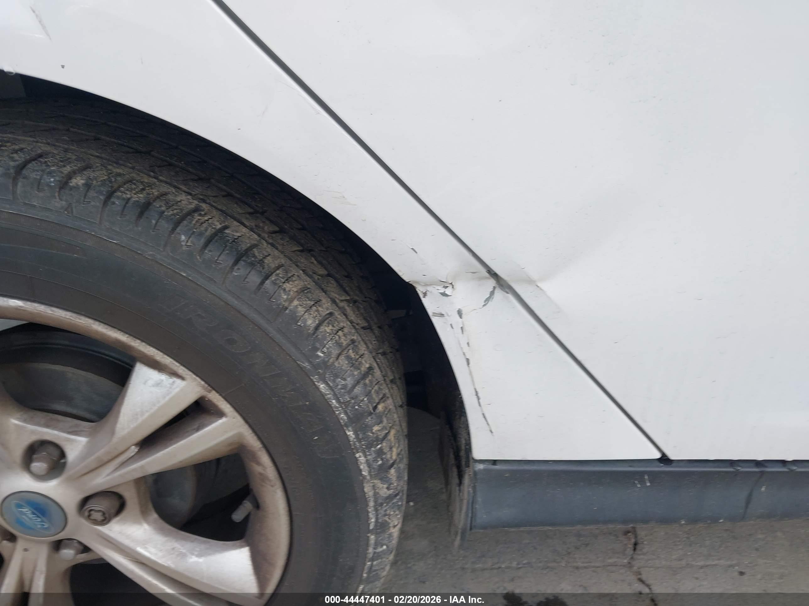 FORD FOCUS image 6