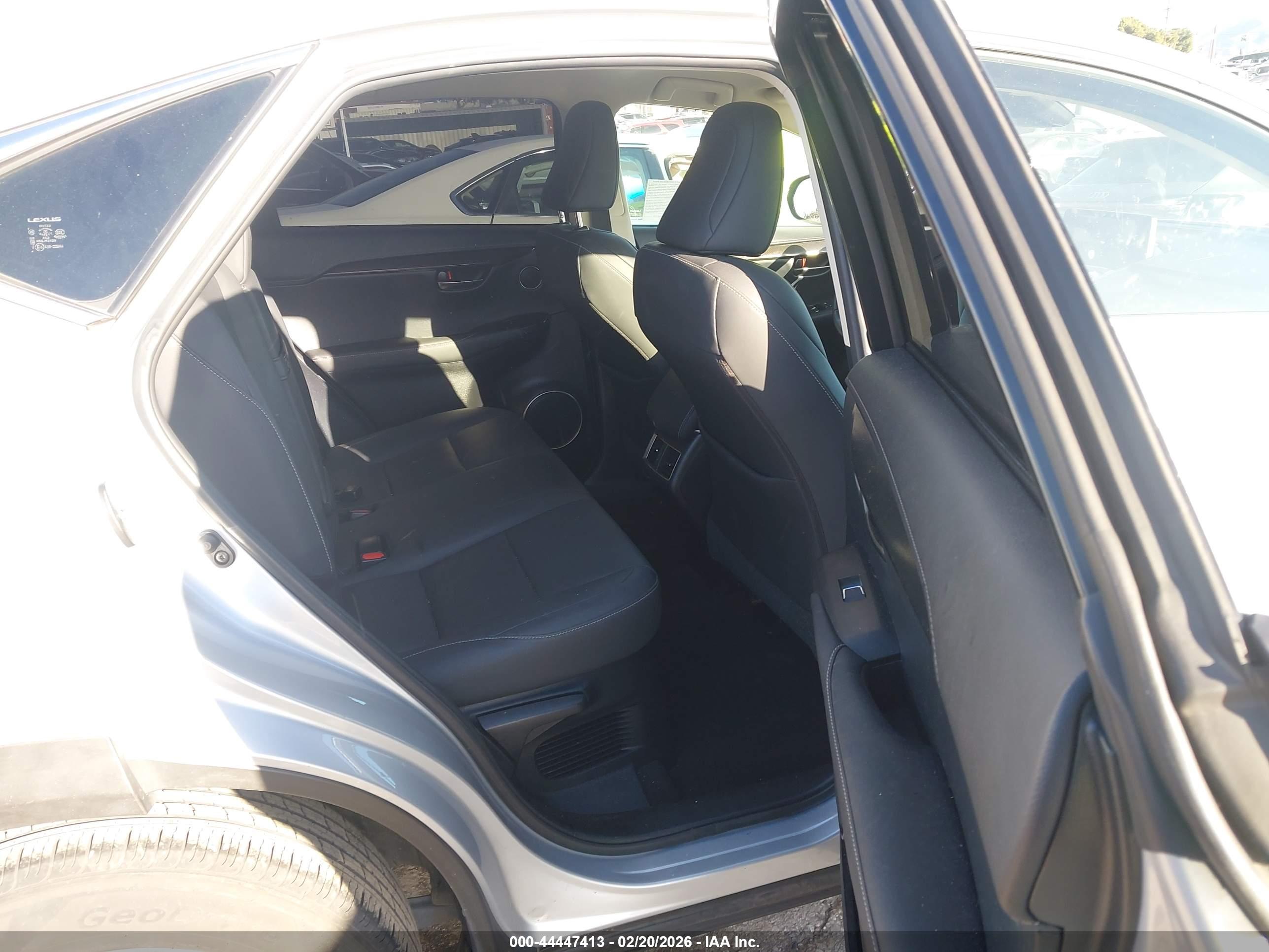 LEXUS NX image 8