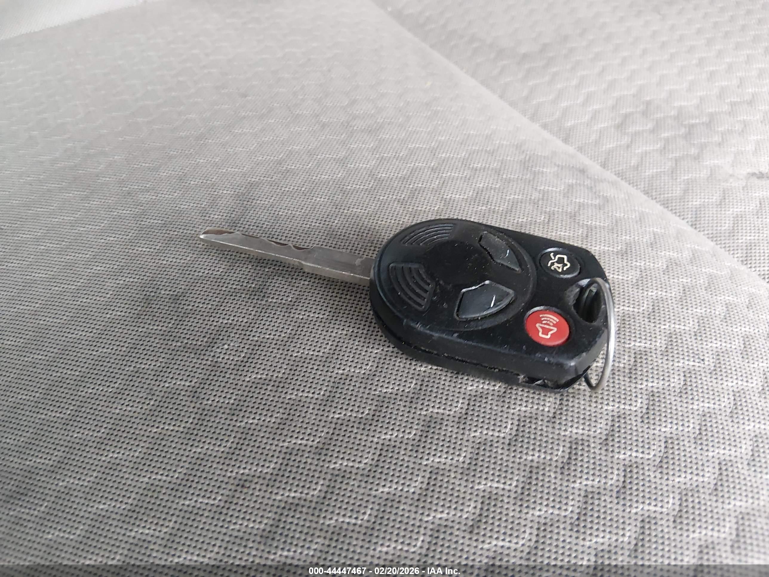 FORD ESCAPE image 11