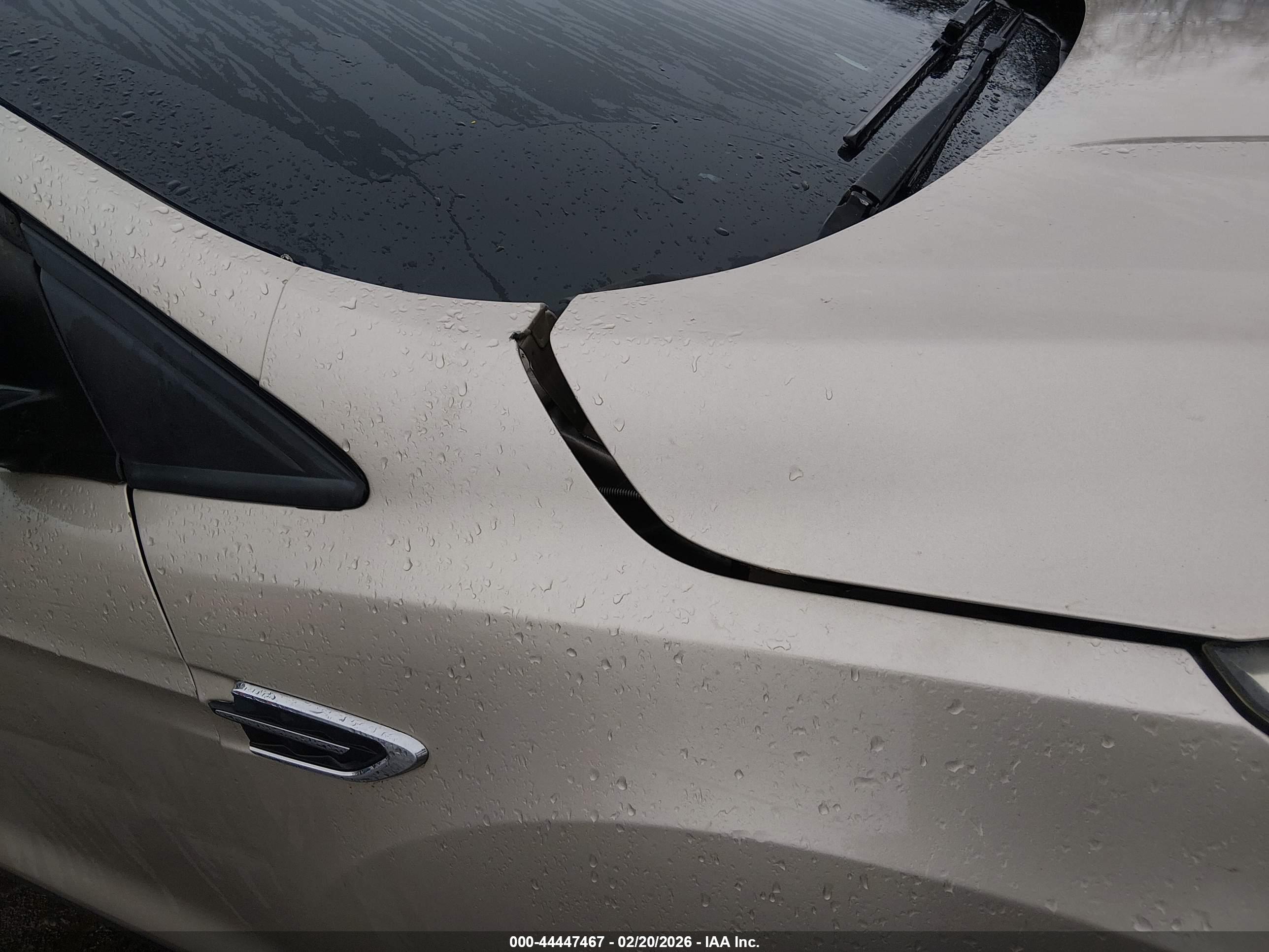 FORD ESCAPE image 6