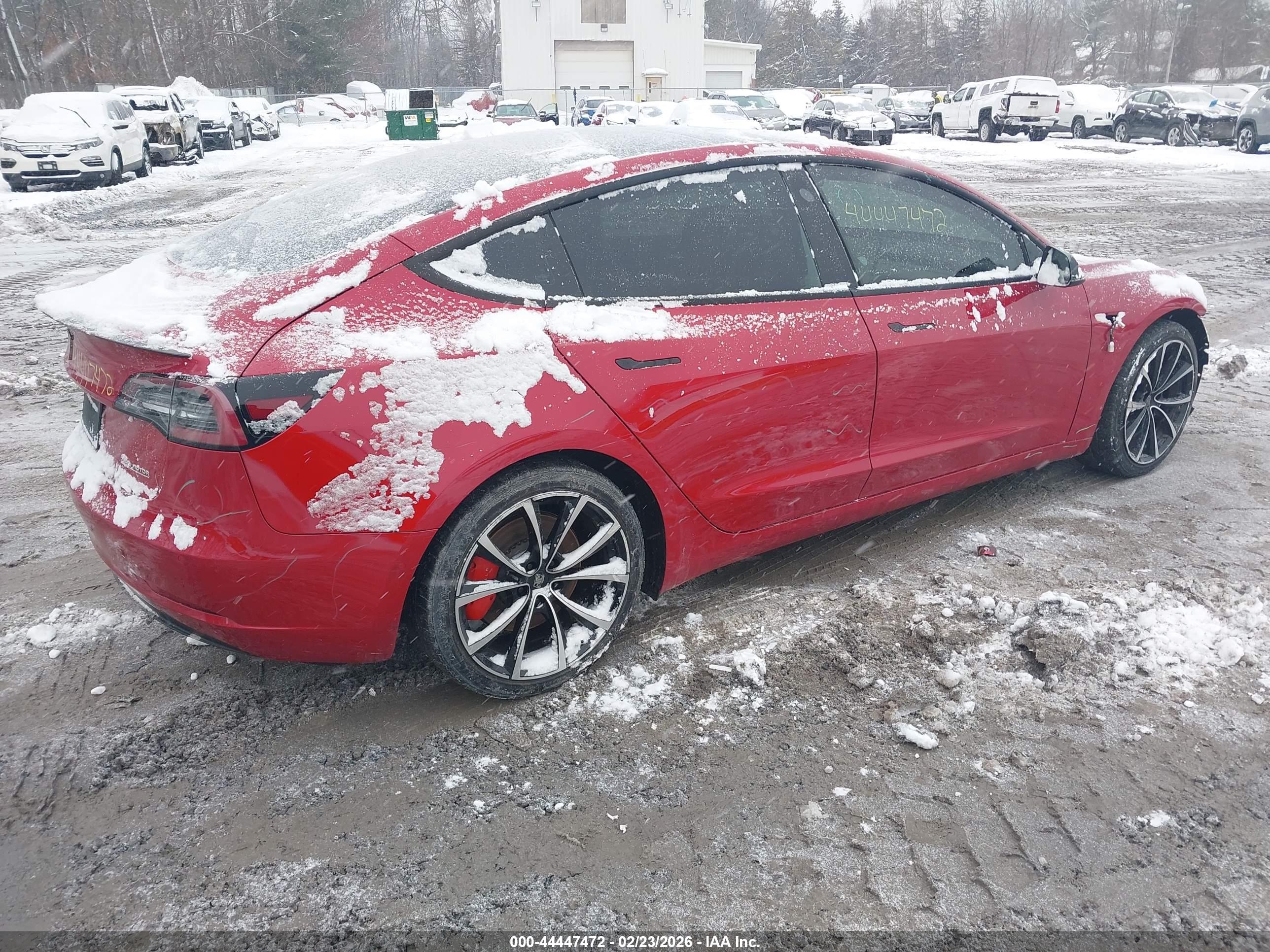 TESLA MODEL image 4