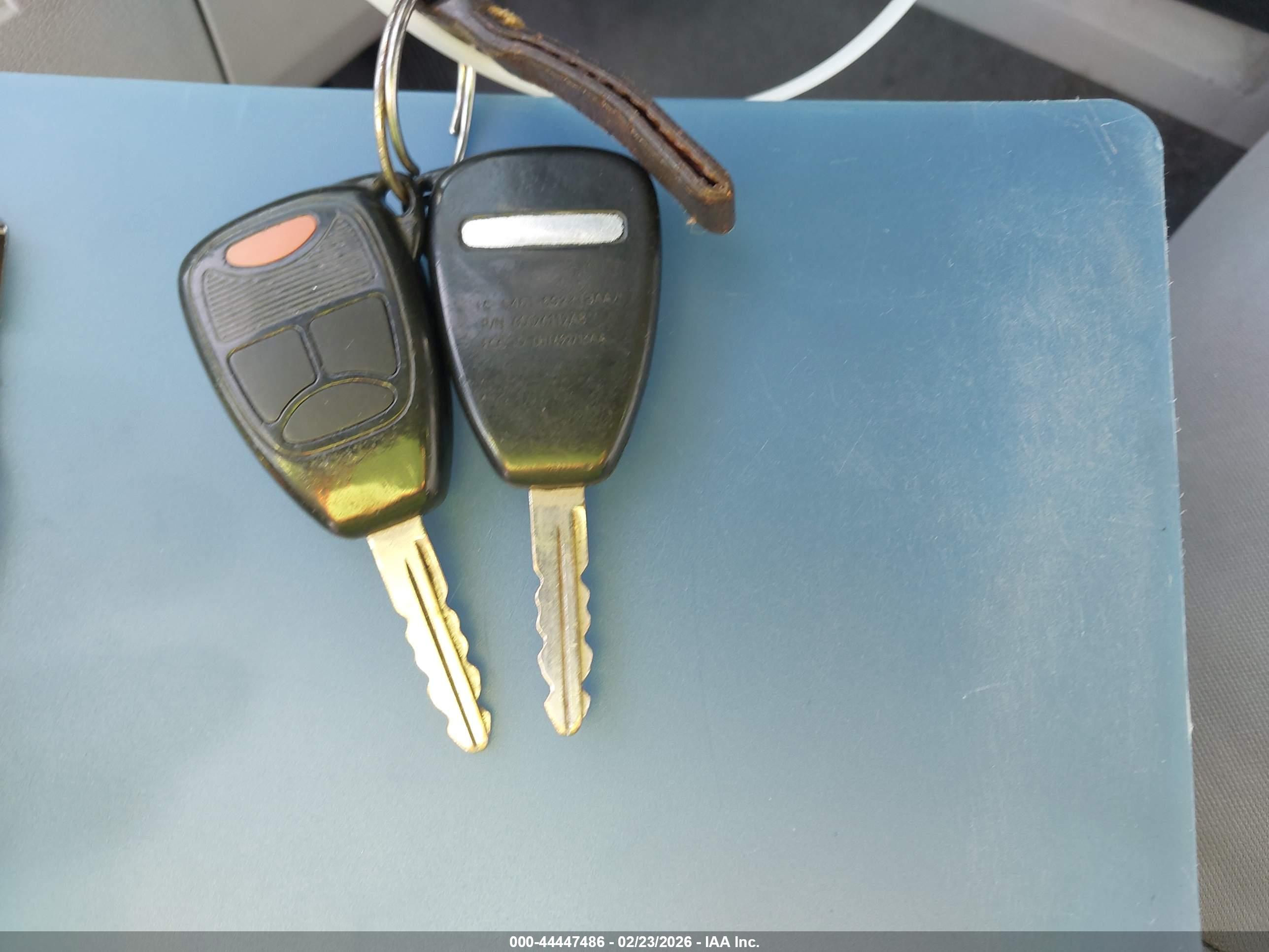 JEEP LIBERTY image 11