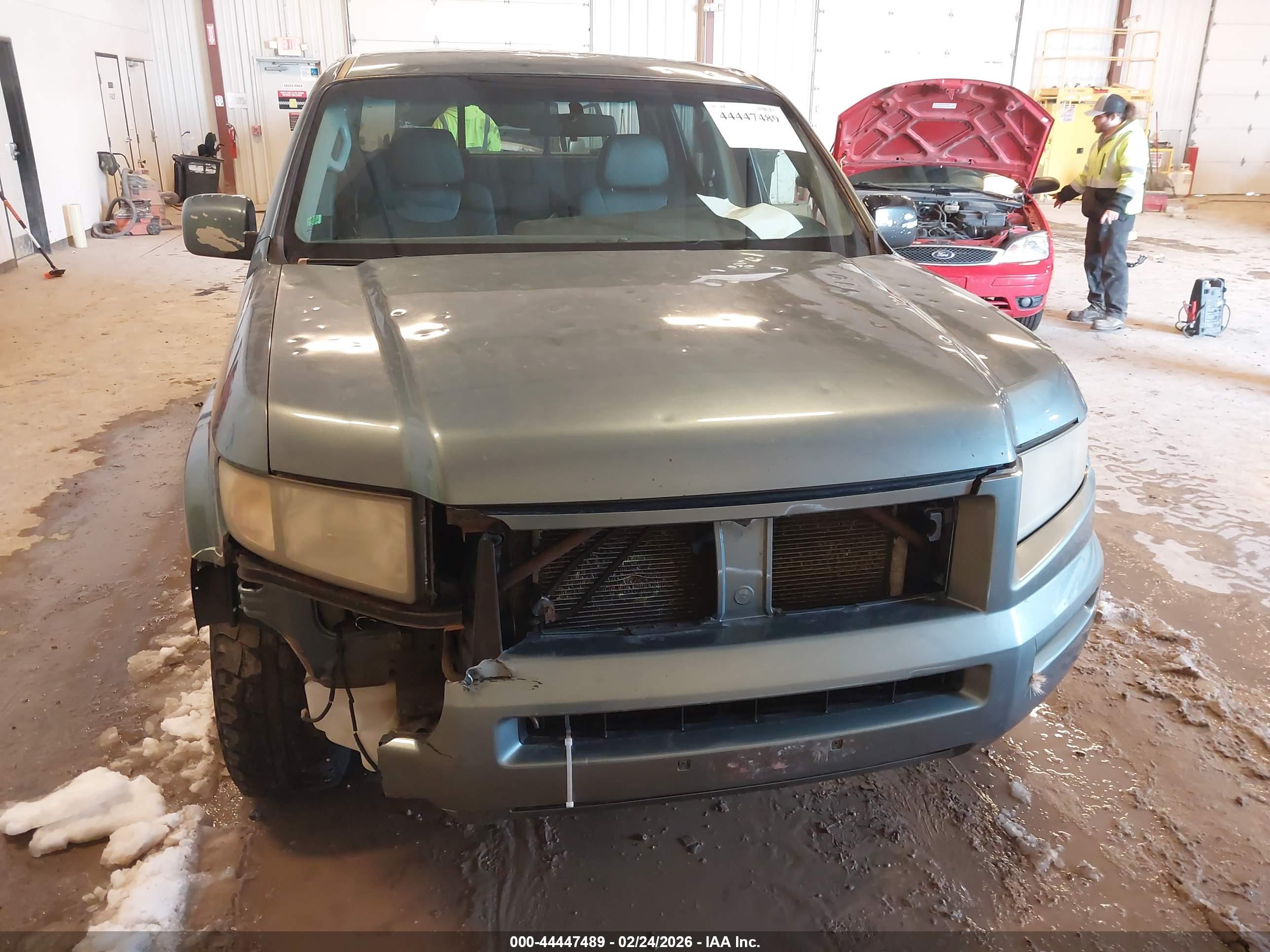 HONDA RIDGELINE image 6