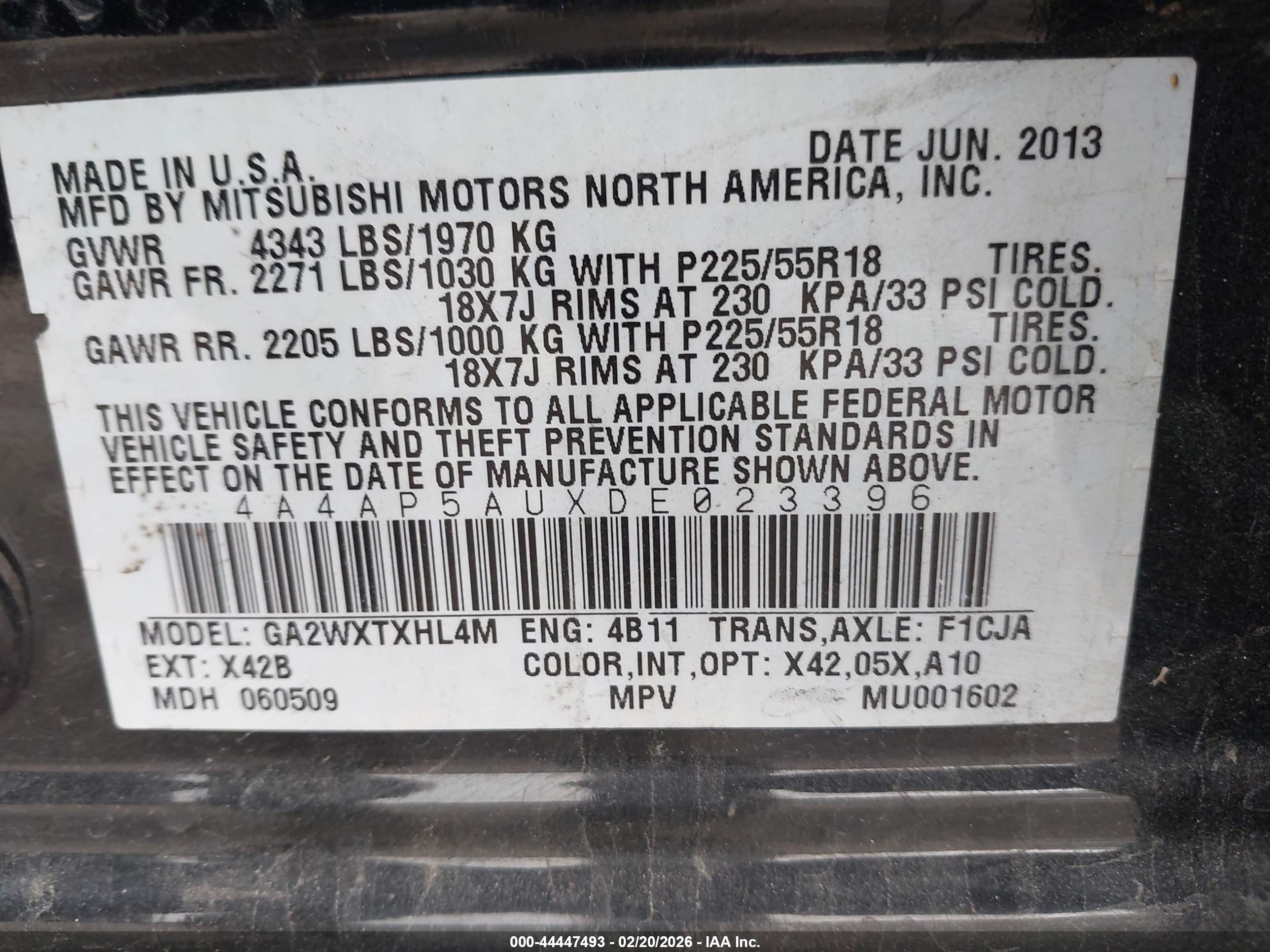 MITSUBISHI OUTLANDER image 9