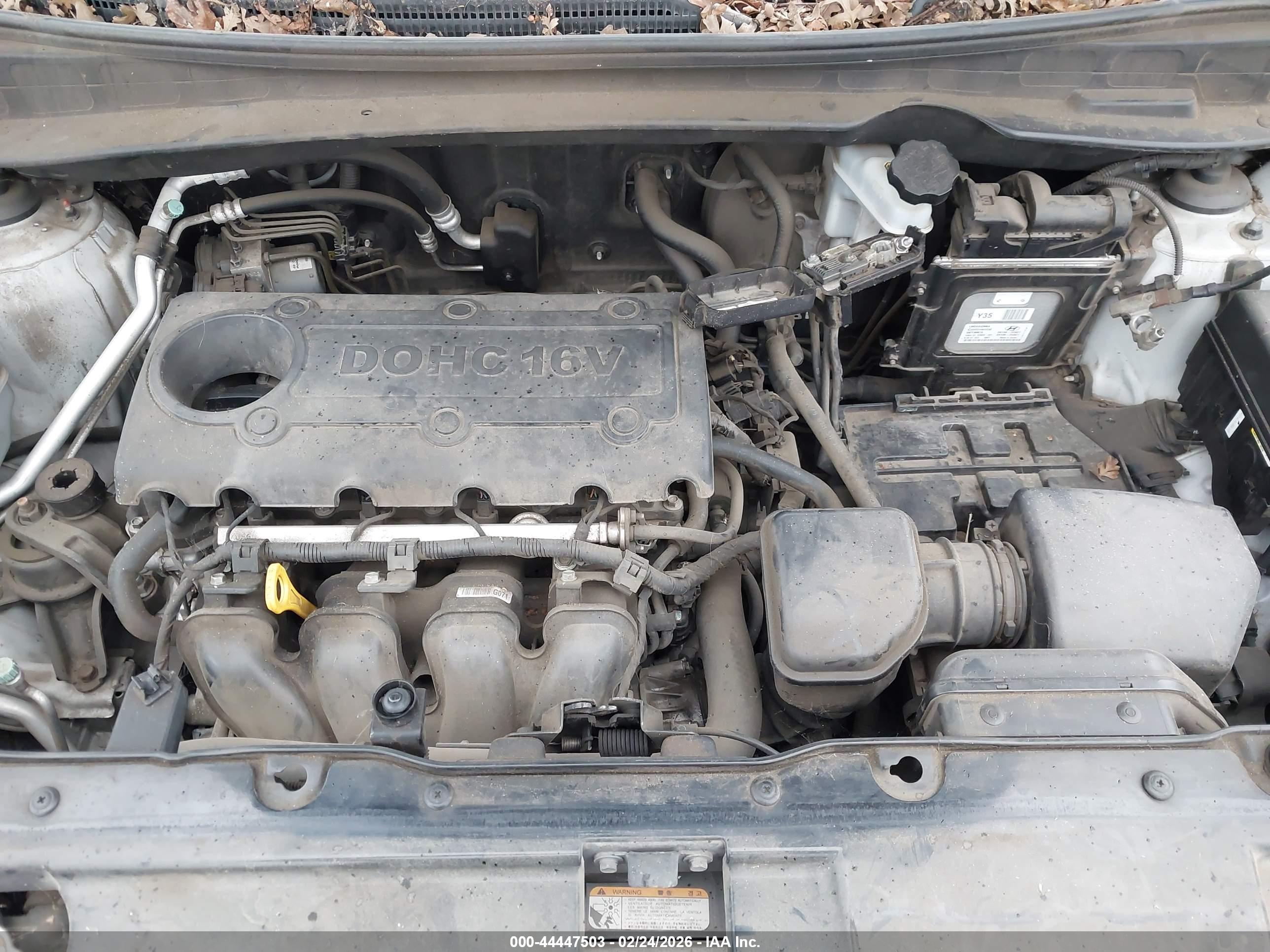 HYUNDAI TUCSON image 10
