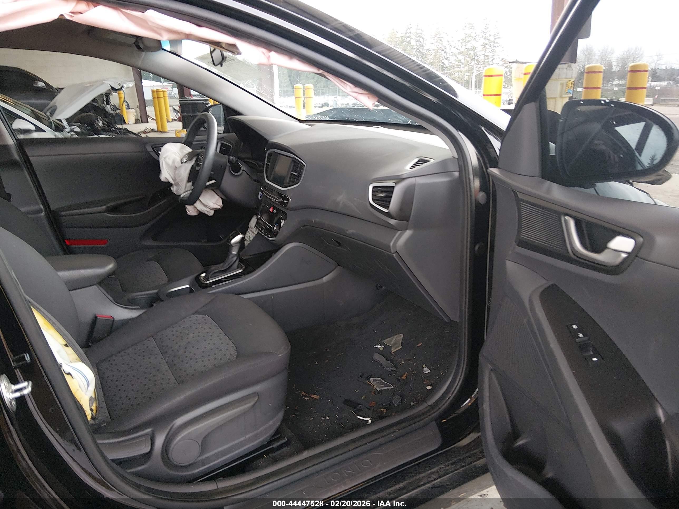 HYUNDAI IONIQ image 5