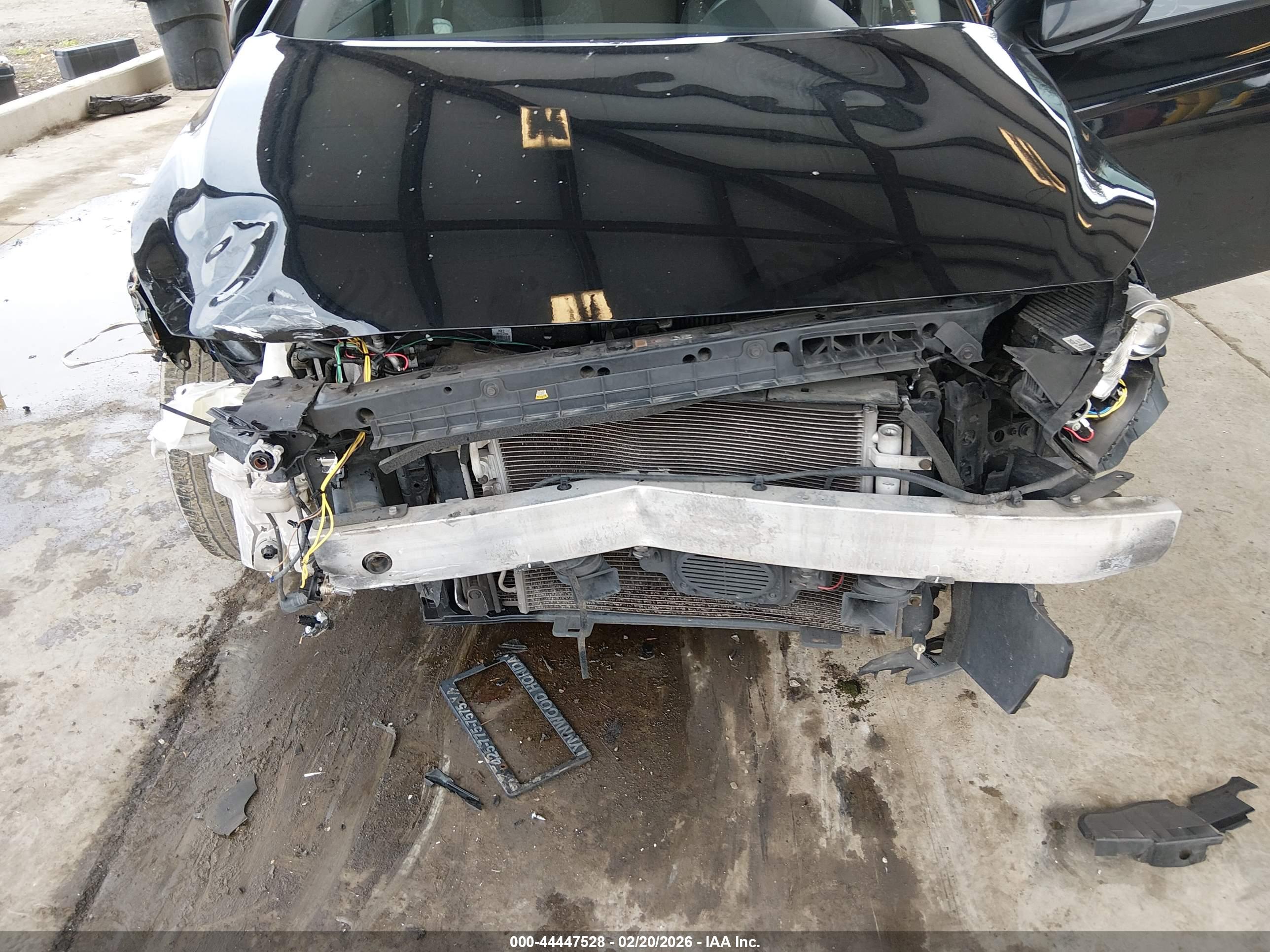 HYUNDAI IONIQ image 6