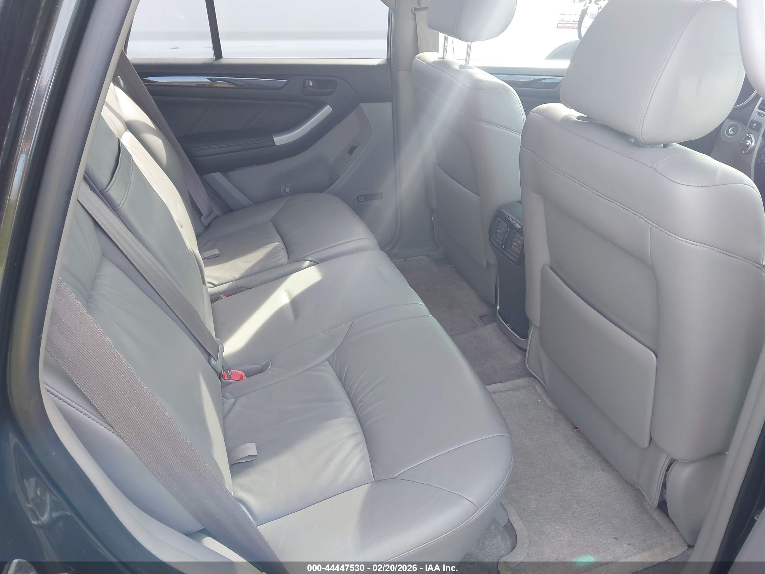 TOYOTA 4RUNNER image 8