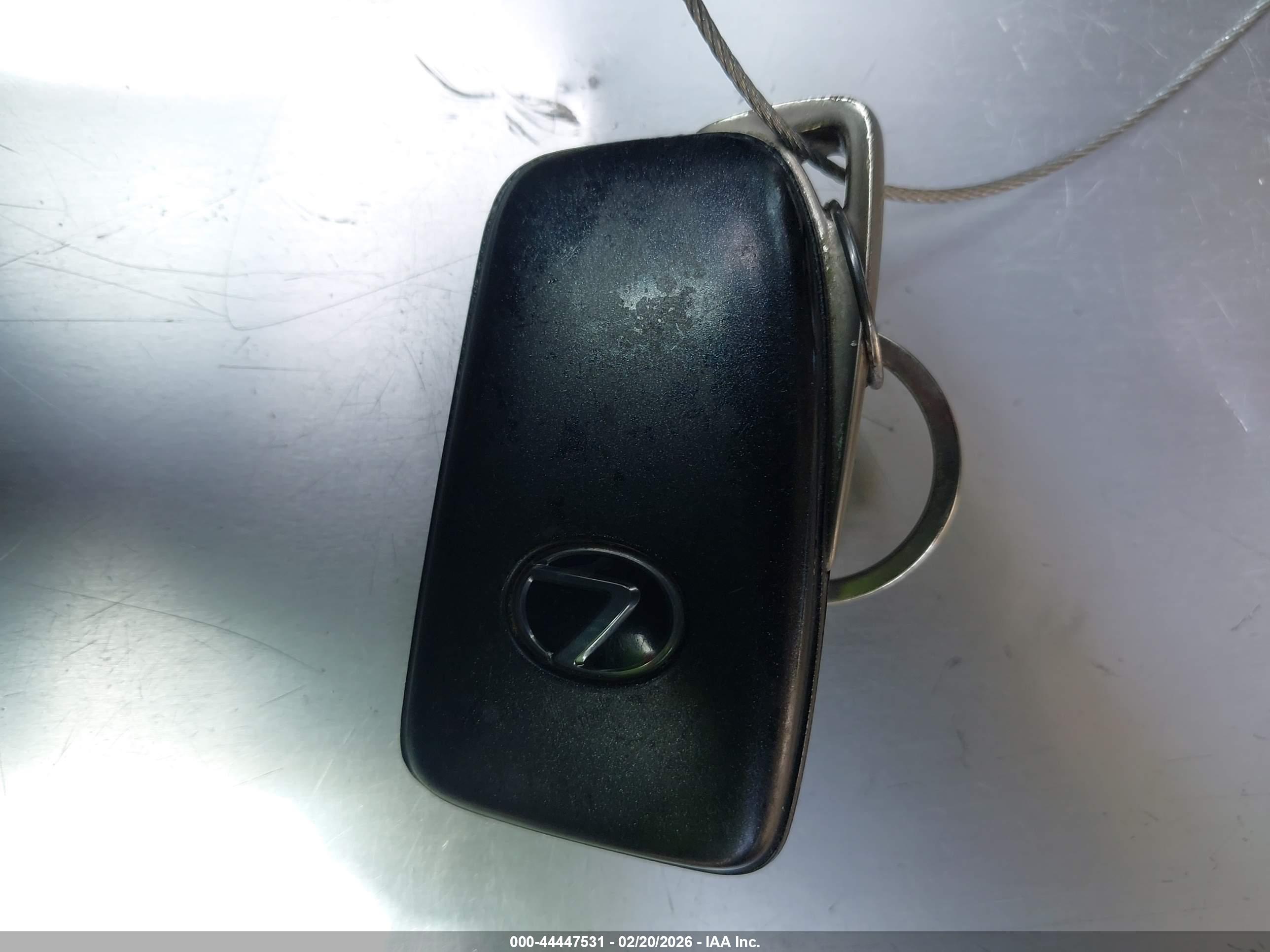 LEXUS RX image 11