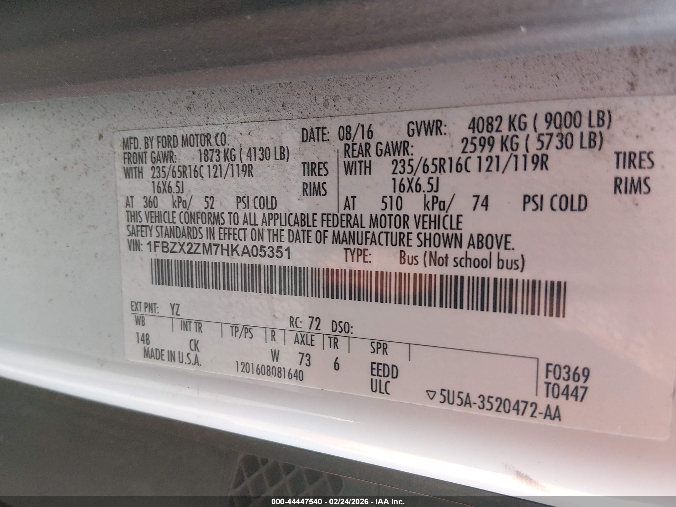 FORD TRANSIT-350 image 9