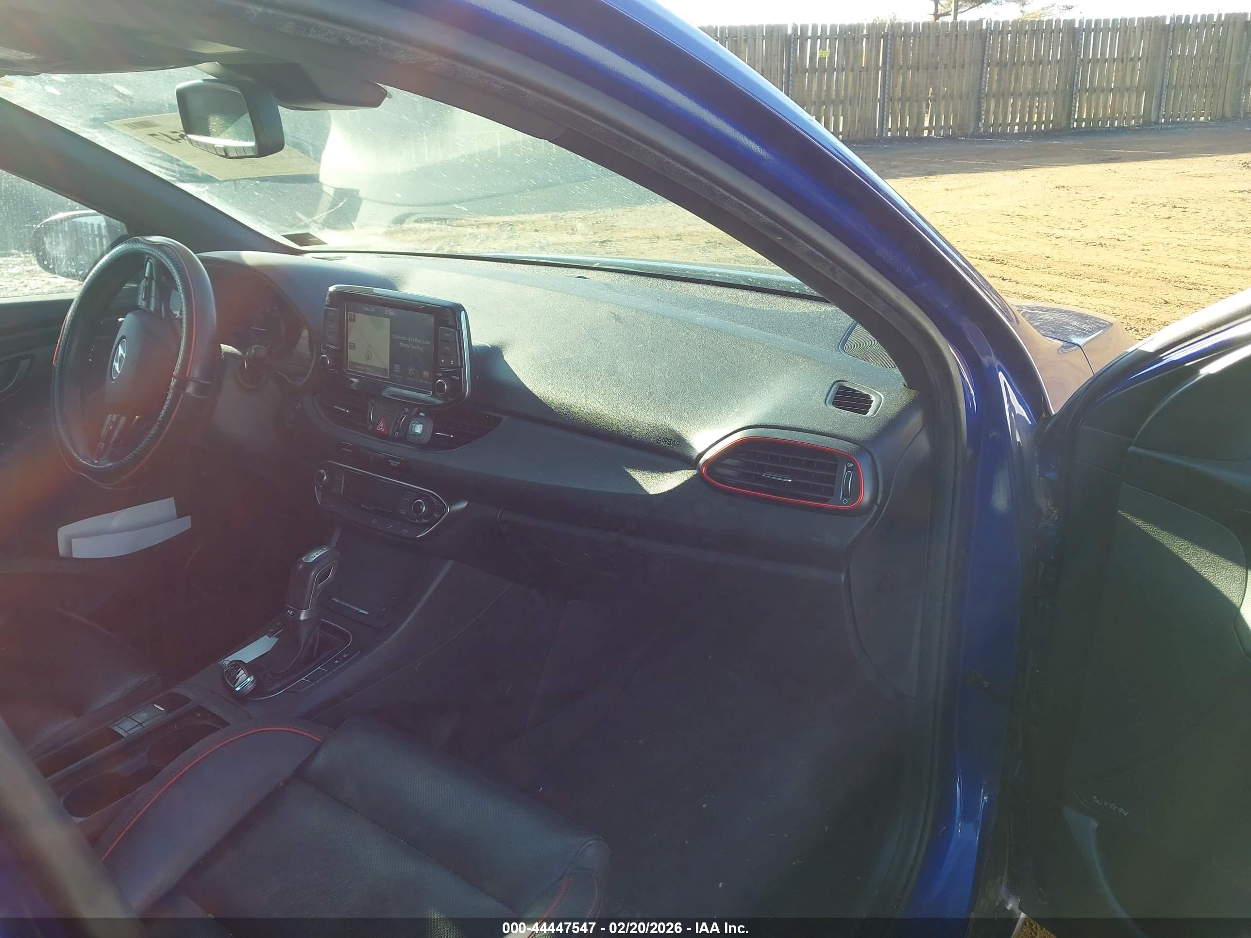 HYUNDAI ELANTRA image 5