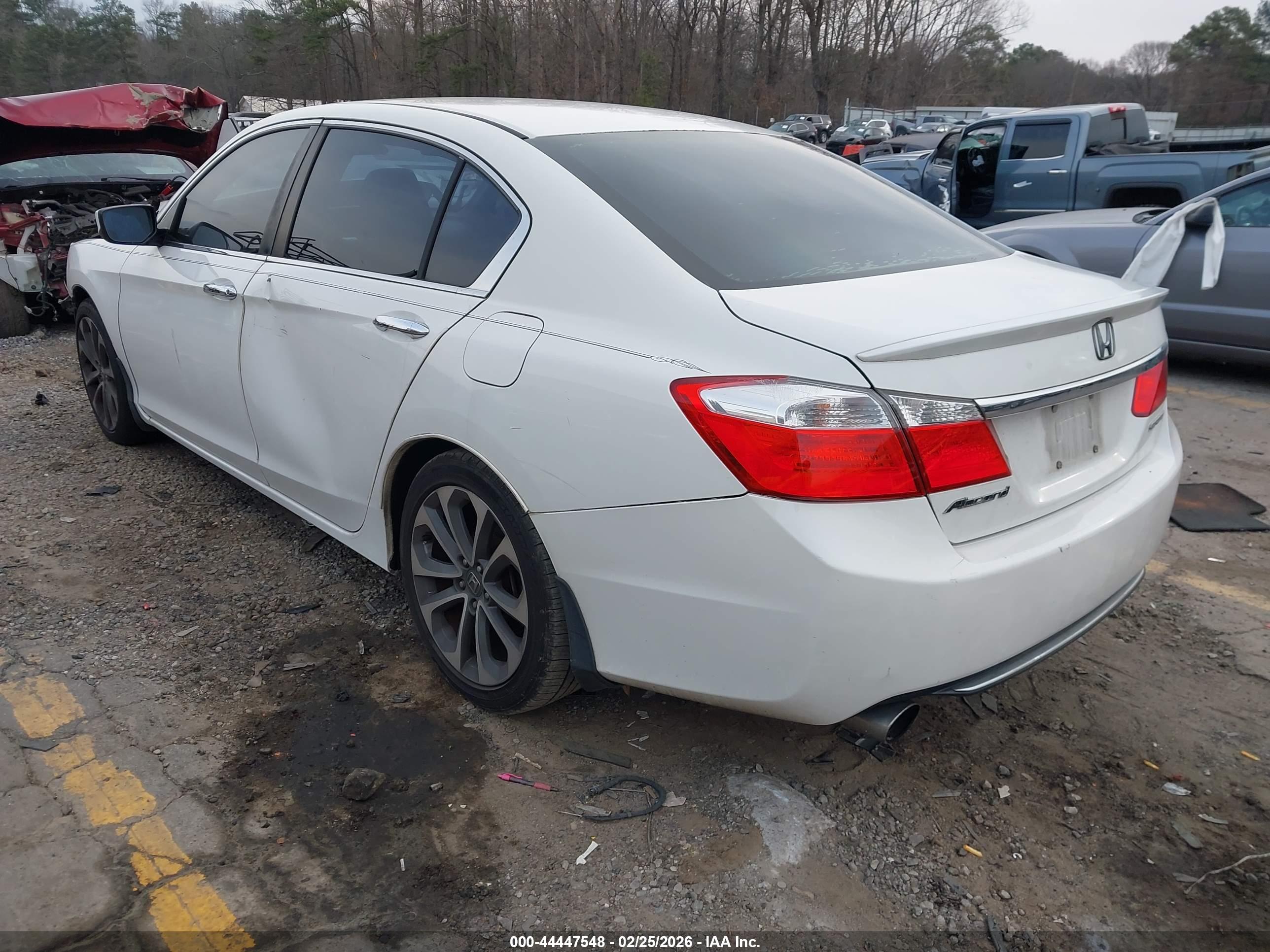 HONDA ACCORD image 3