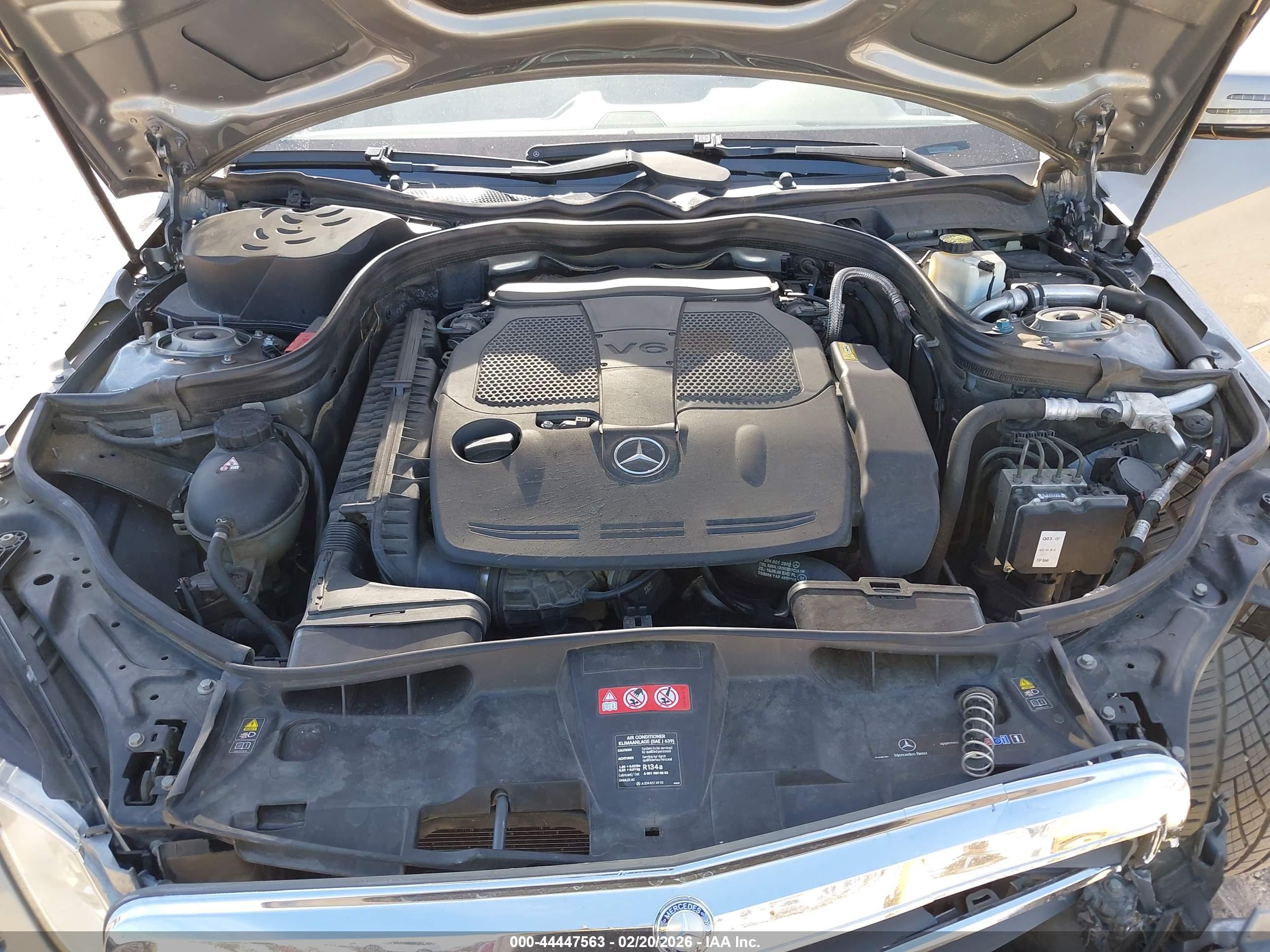 MERCEDES-BENZ E image 10
