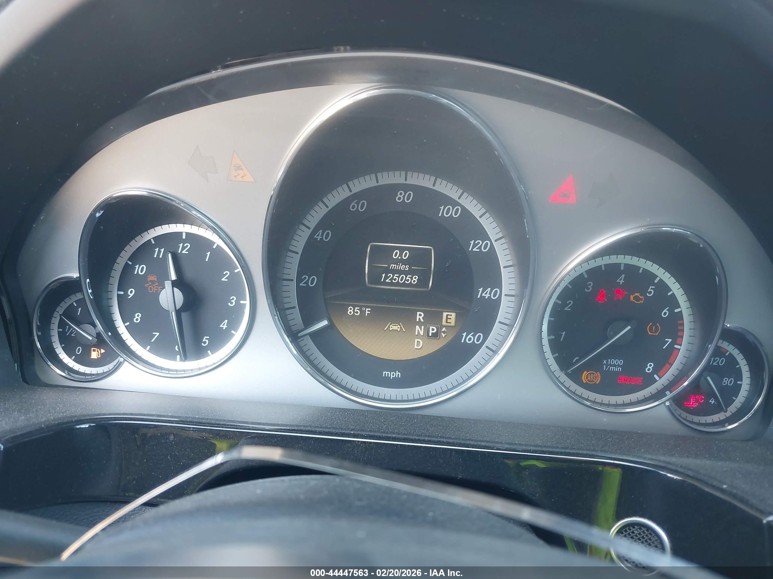 MERCEDES-BENZ E image 7