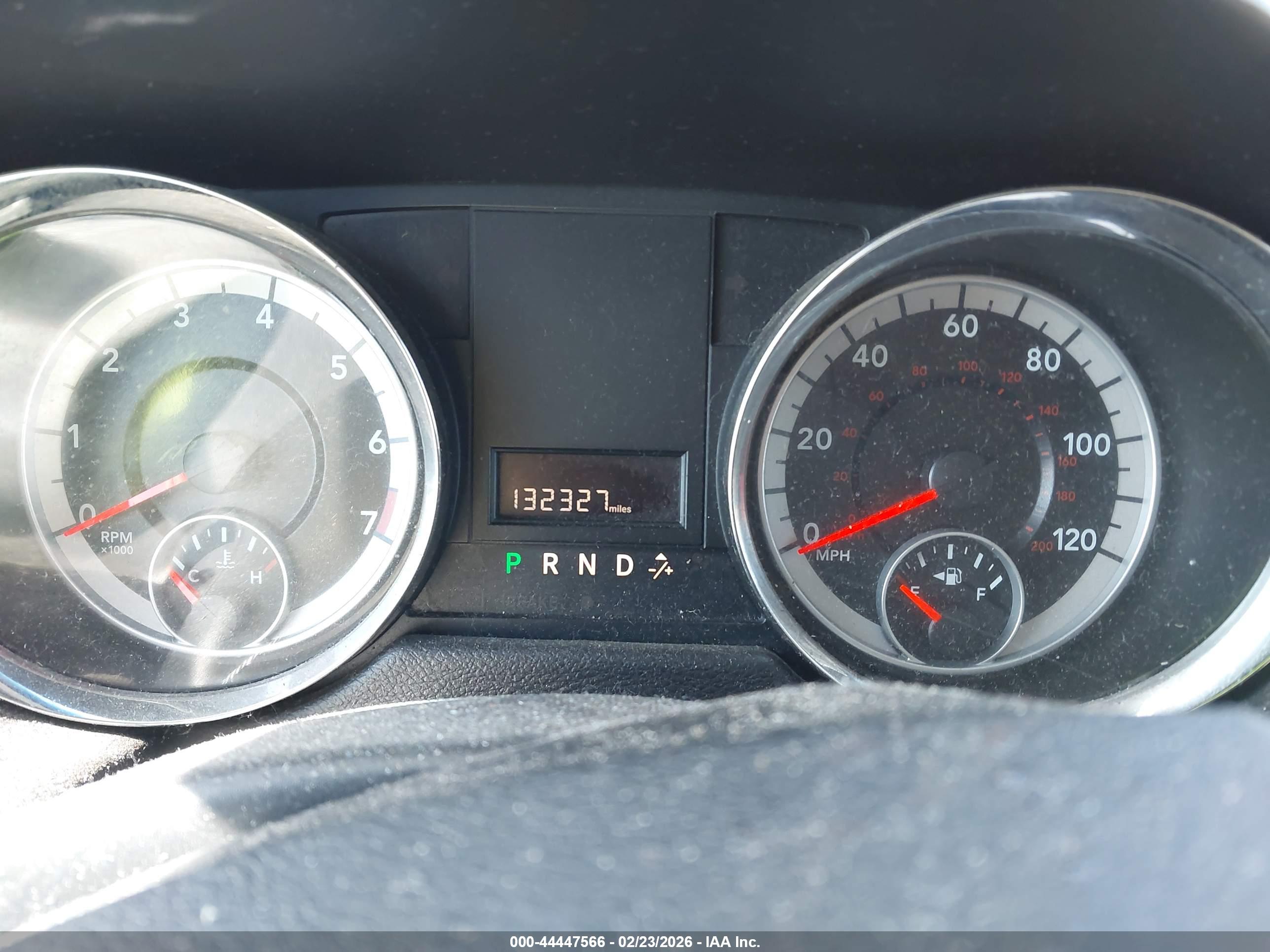 DODGE GRAND image 7